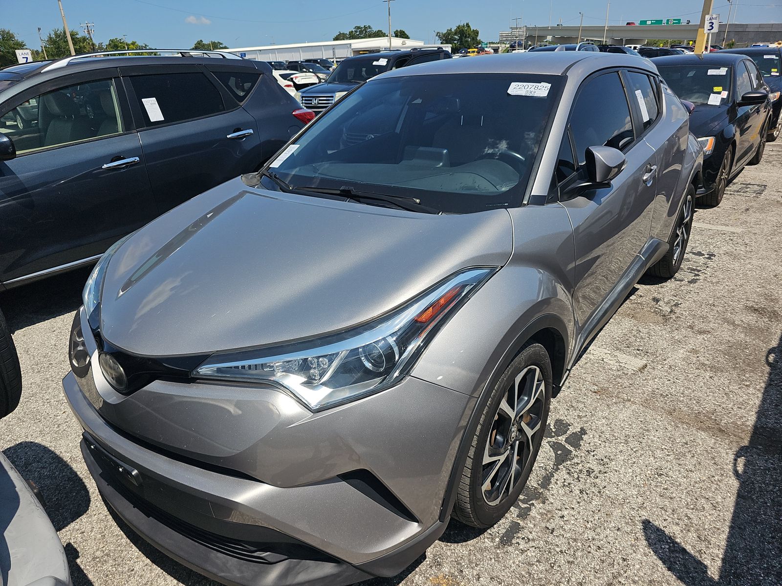 2019 Toyota C-HR XLE FWD