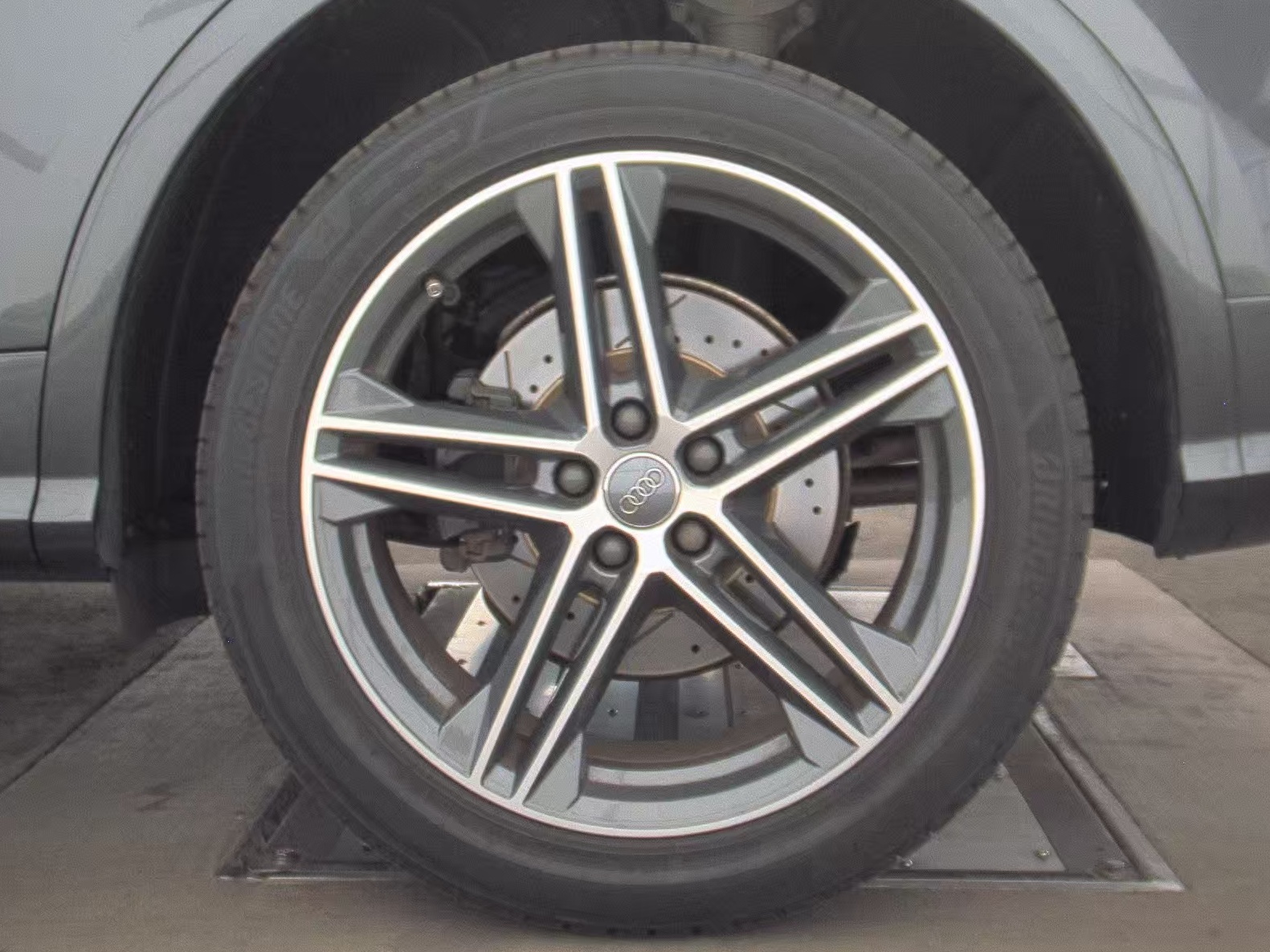 2018 Audi SQ5 Premium Plus AWD