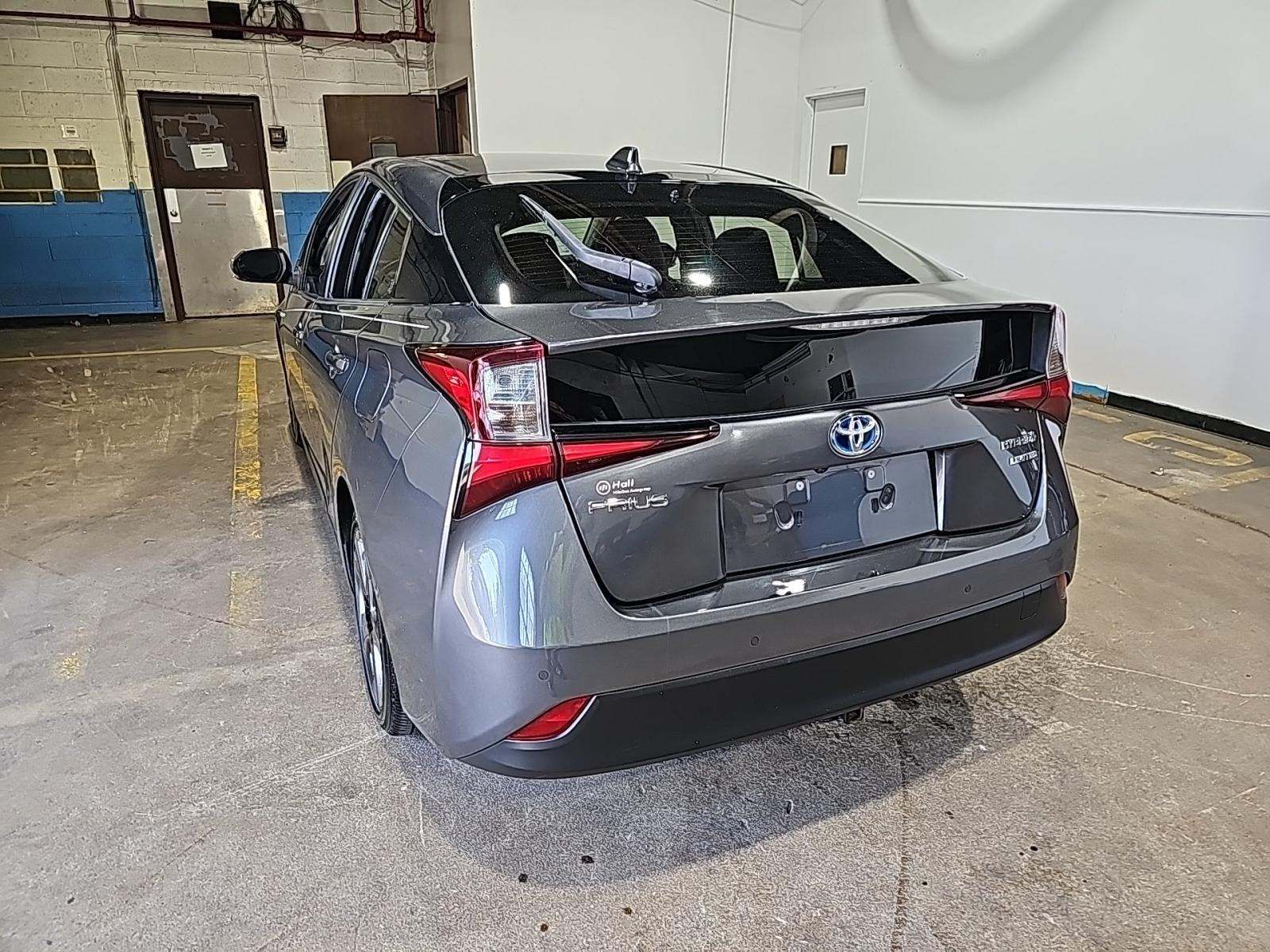 2021 Toyota Prius Limited FWD