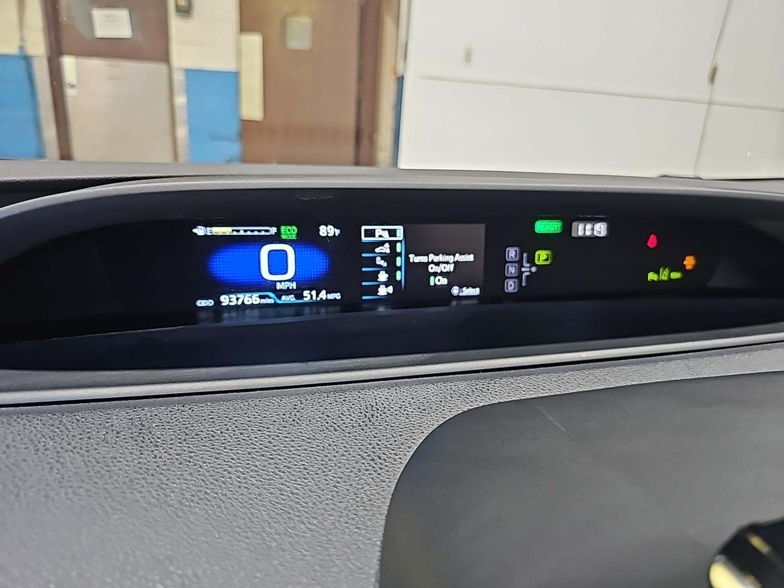 2021 Toyota Prius Limited FWD