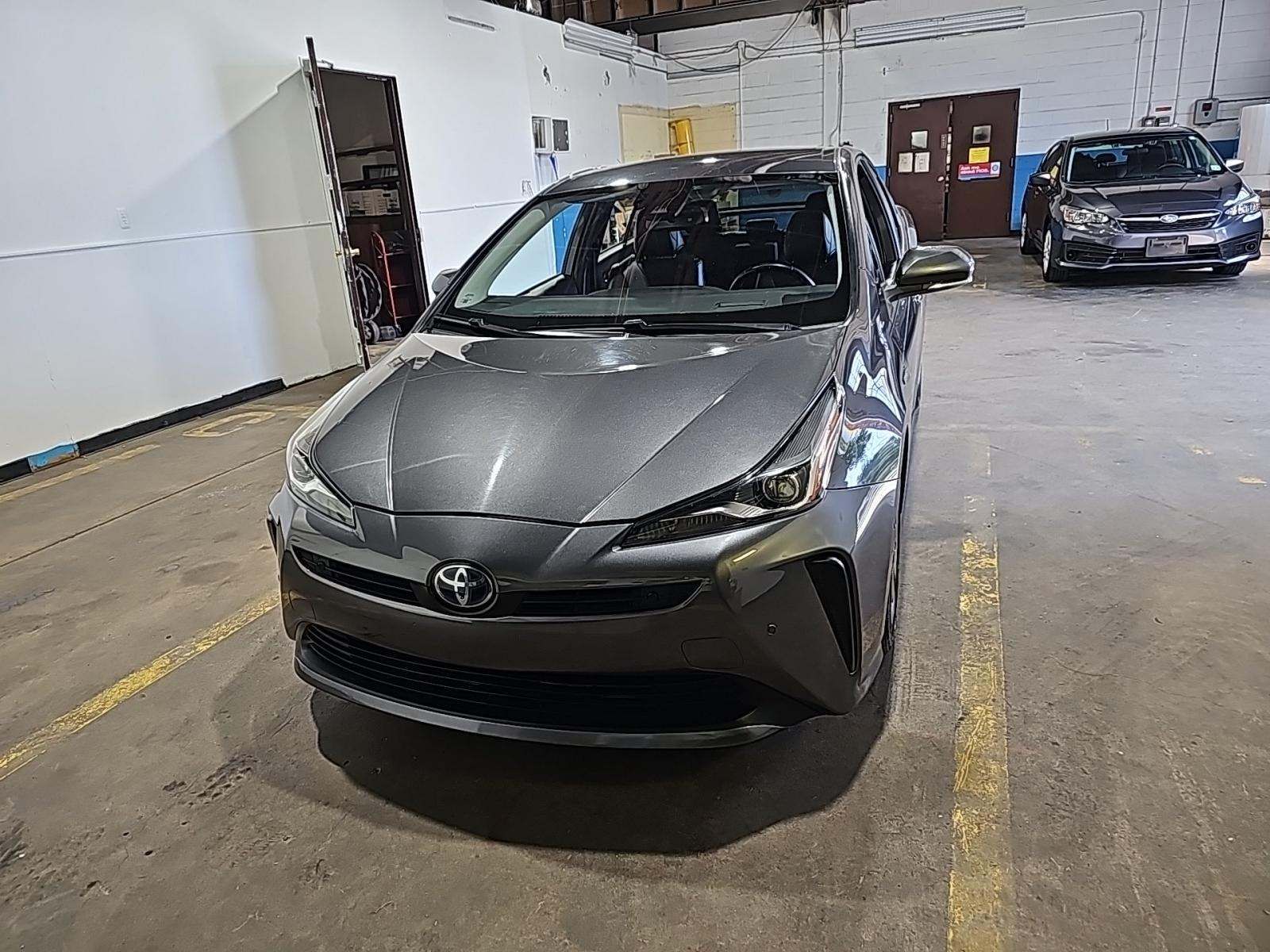 2021 Toyota Prius Limited FWD