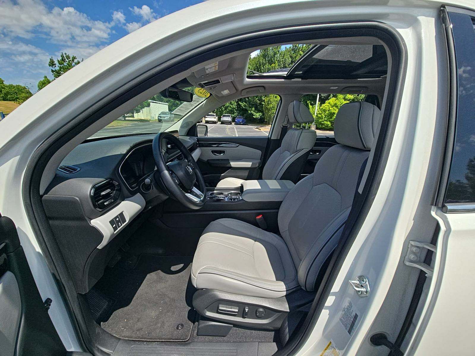 2023 Honda Pilot Elite AWD