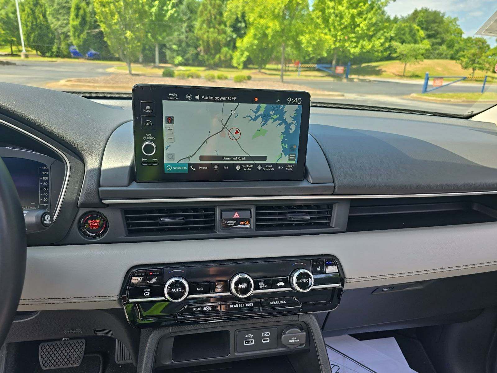 2023 Honda Pilot Elite AWD