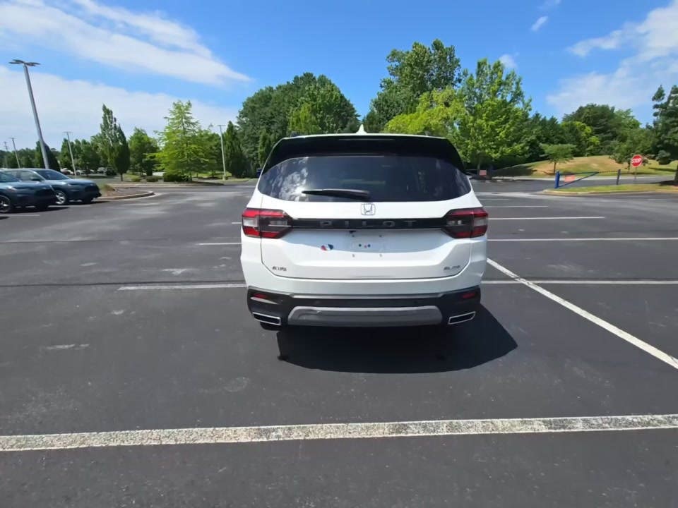 2023 Honda Pilot Elite AWD