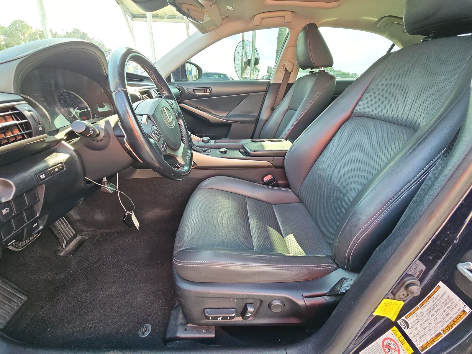 2017 Lexus IS IS 200t RWD