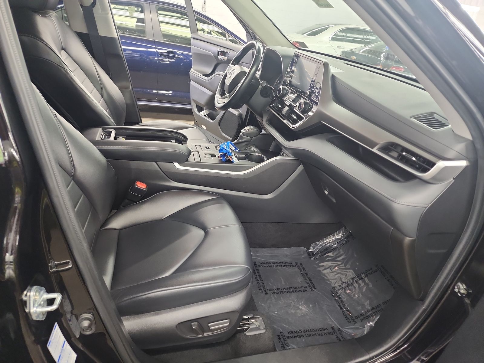 2022 Toyota Highlander XLE AWD