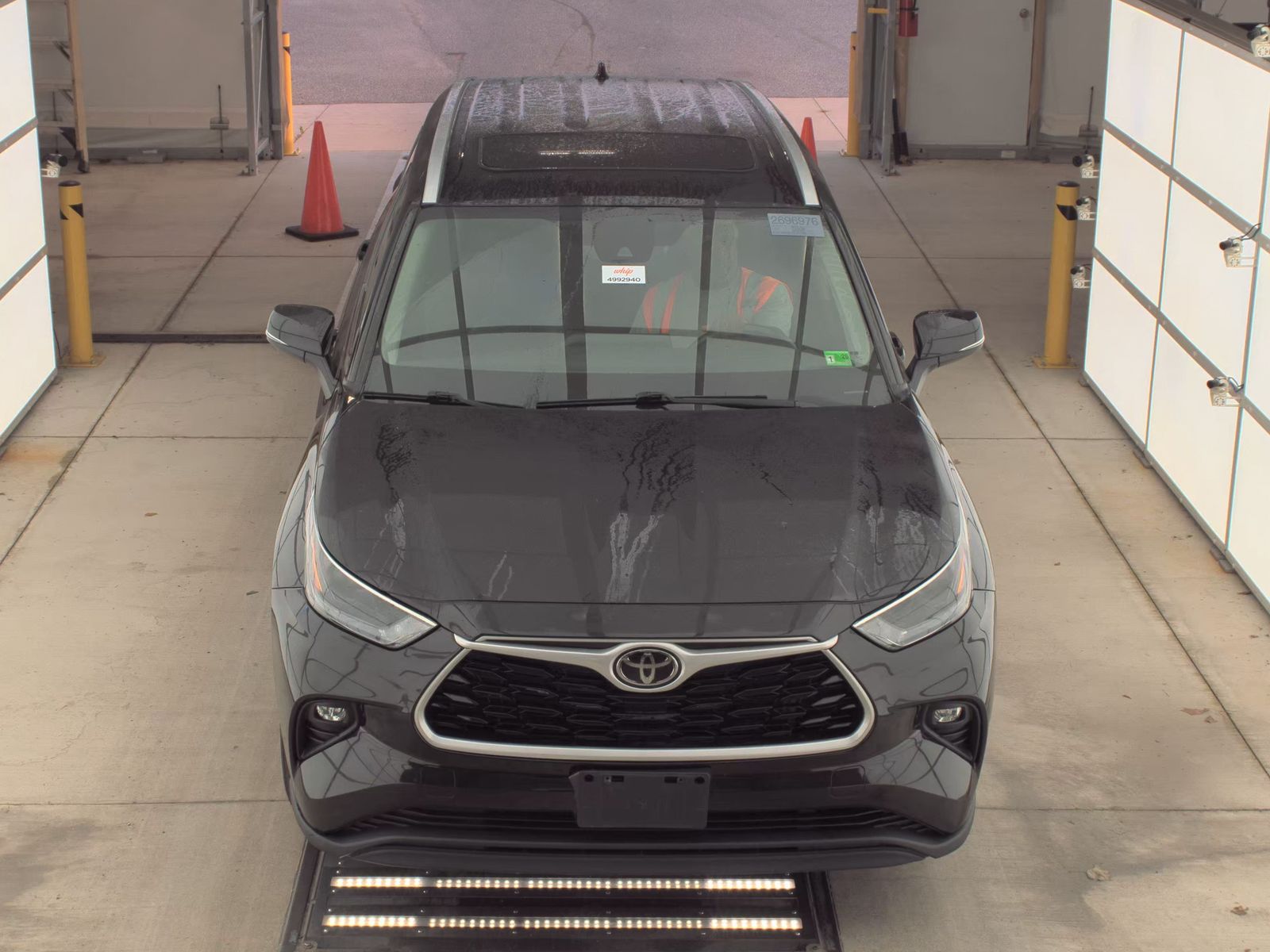 2022 Toyota Highlander XLE AWD