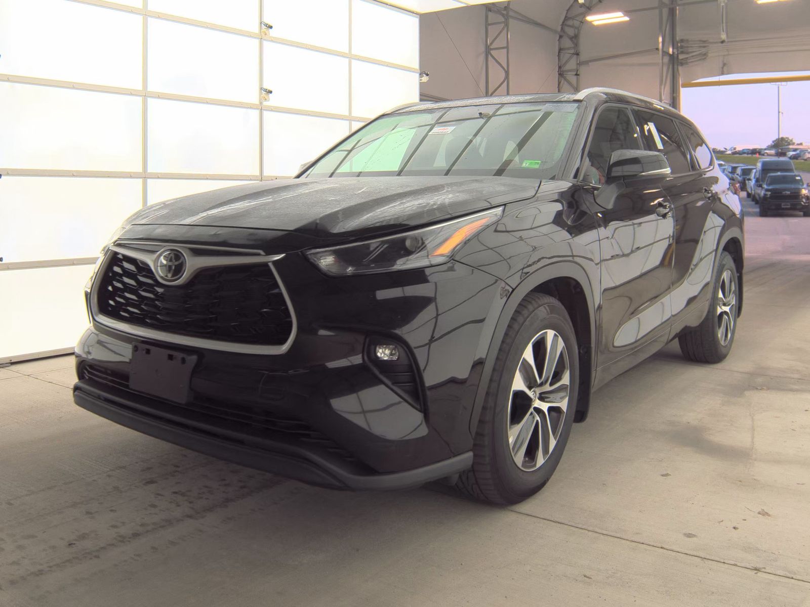 2022 Toyota Highlander XLE AWD