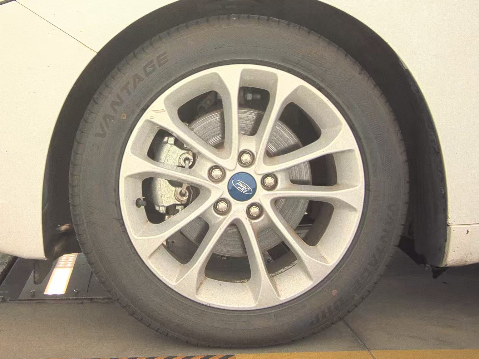 2019 Ford Fusion SE FWD