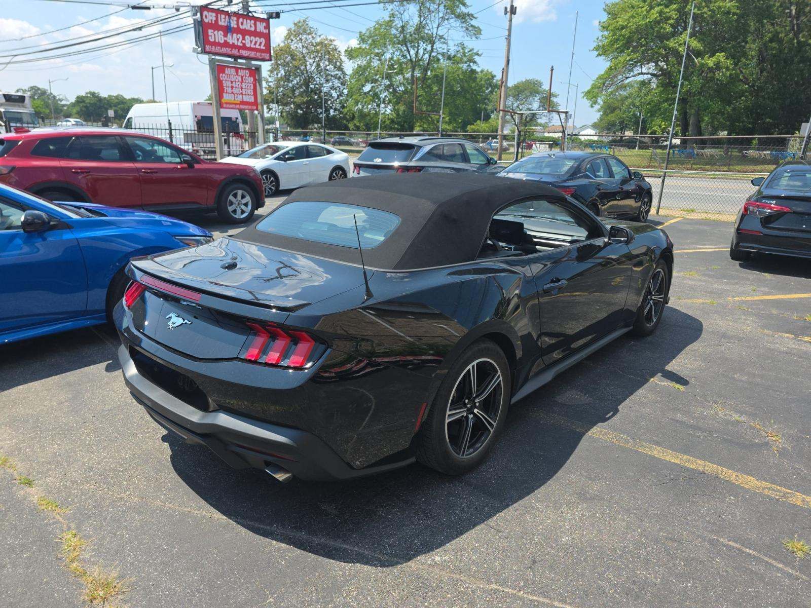 2024 Ford Mustang EcoBoost Premium RWD