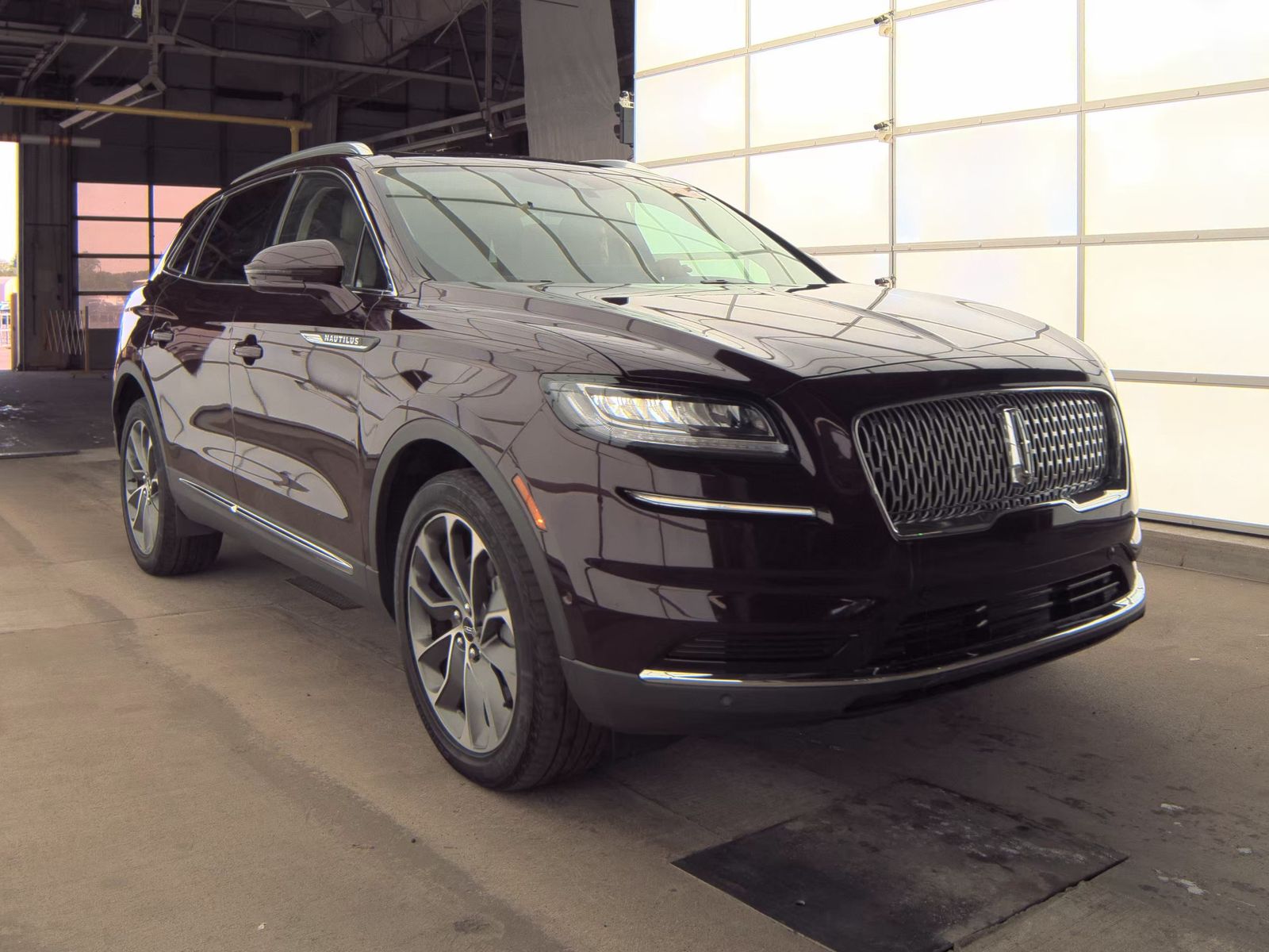 2022 Lincoln Nautilus Reserve AWD