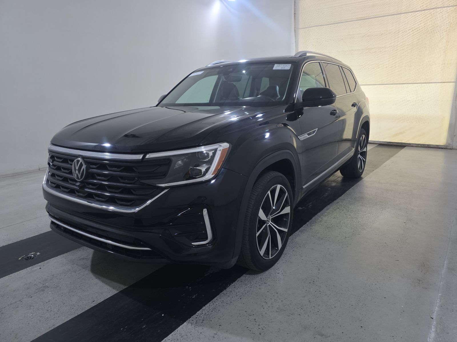 2024 Volkswagen Atlas 2.0T SEL Premium R-Line AWD