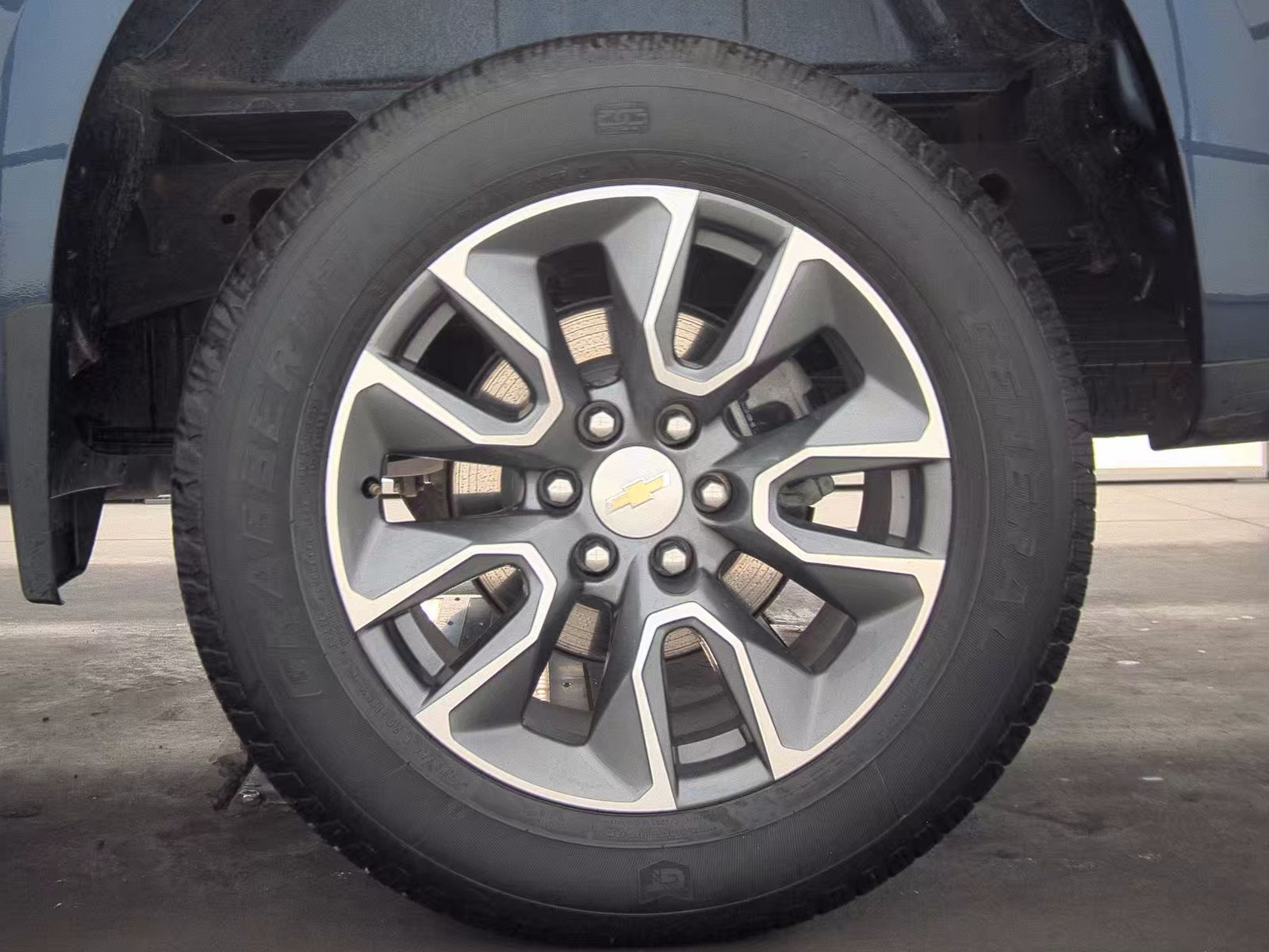2023 Chevrolet Silverado 1500 LT AWD