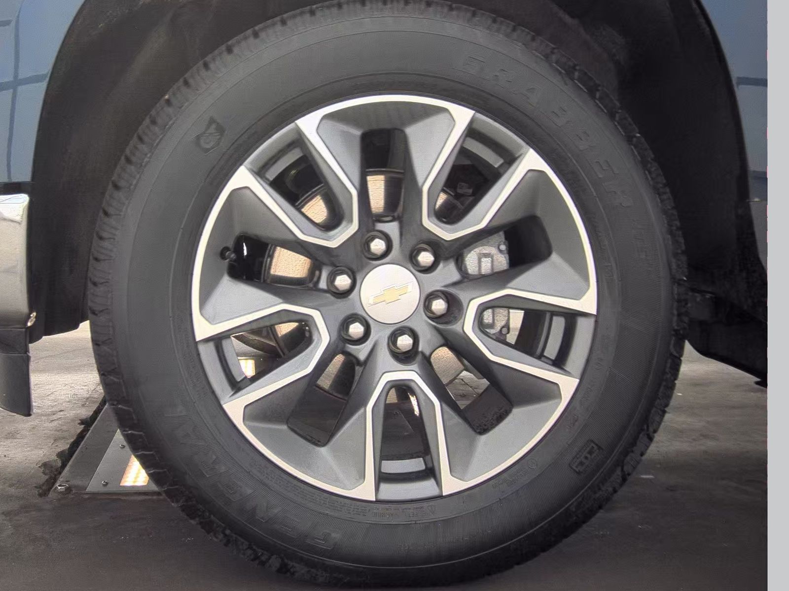 2023 Chevrolet Silverado 1500 LT AWD