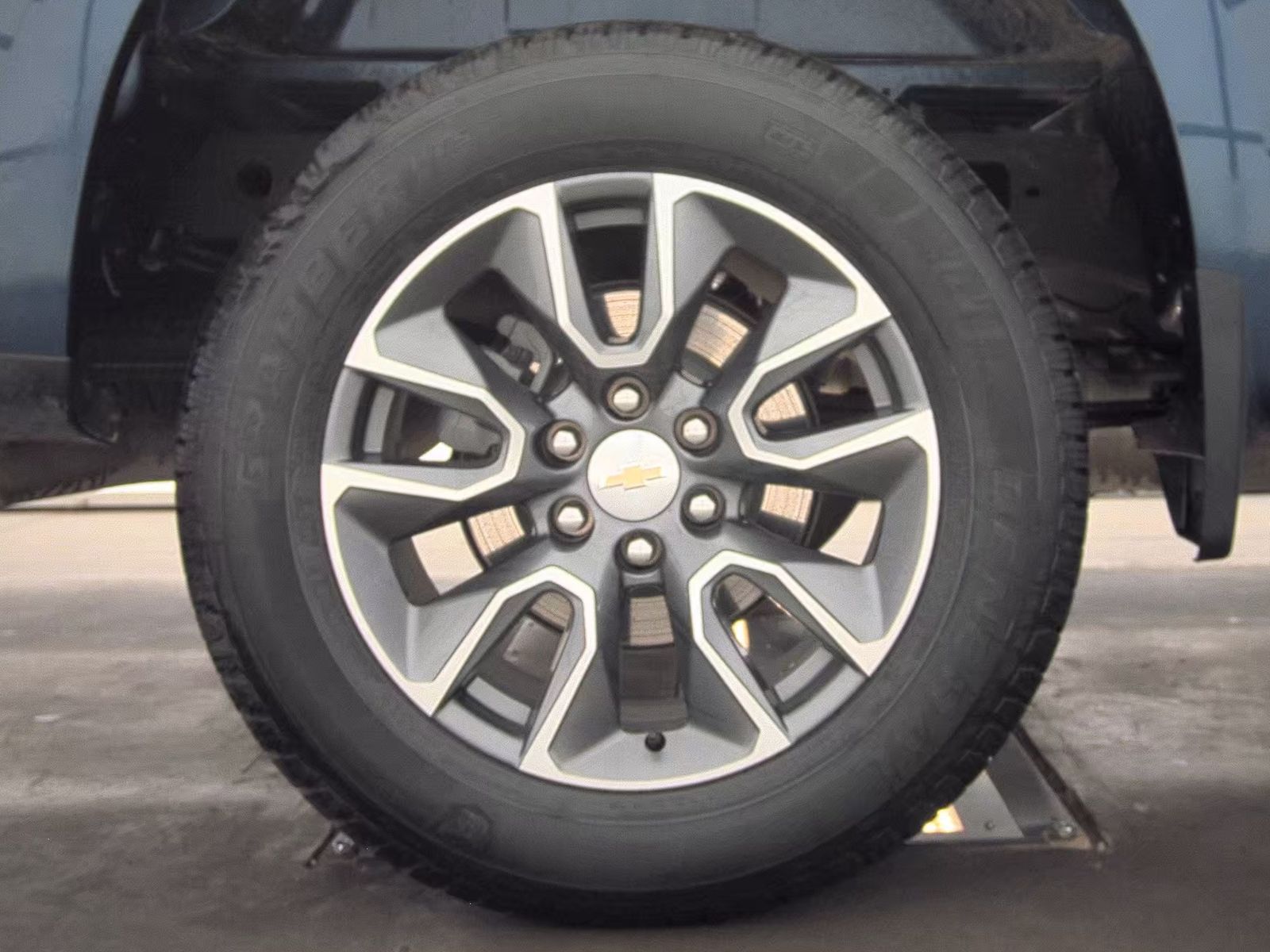 2023 Chevrolet Silverado 1500 LT AWD
