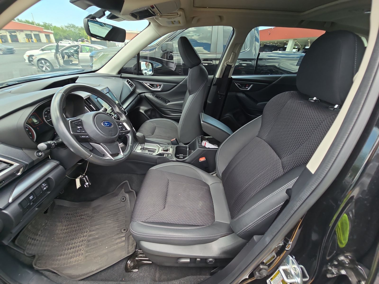 2023 Subaru Forester Premium AWD