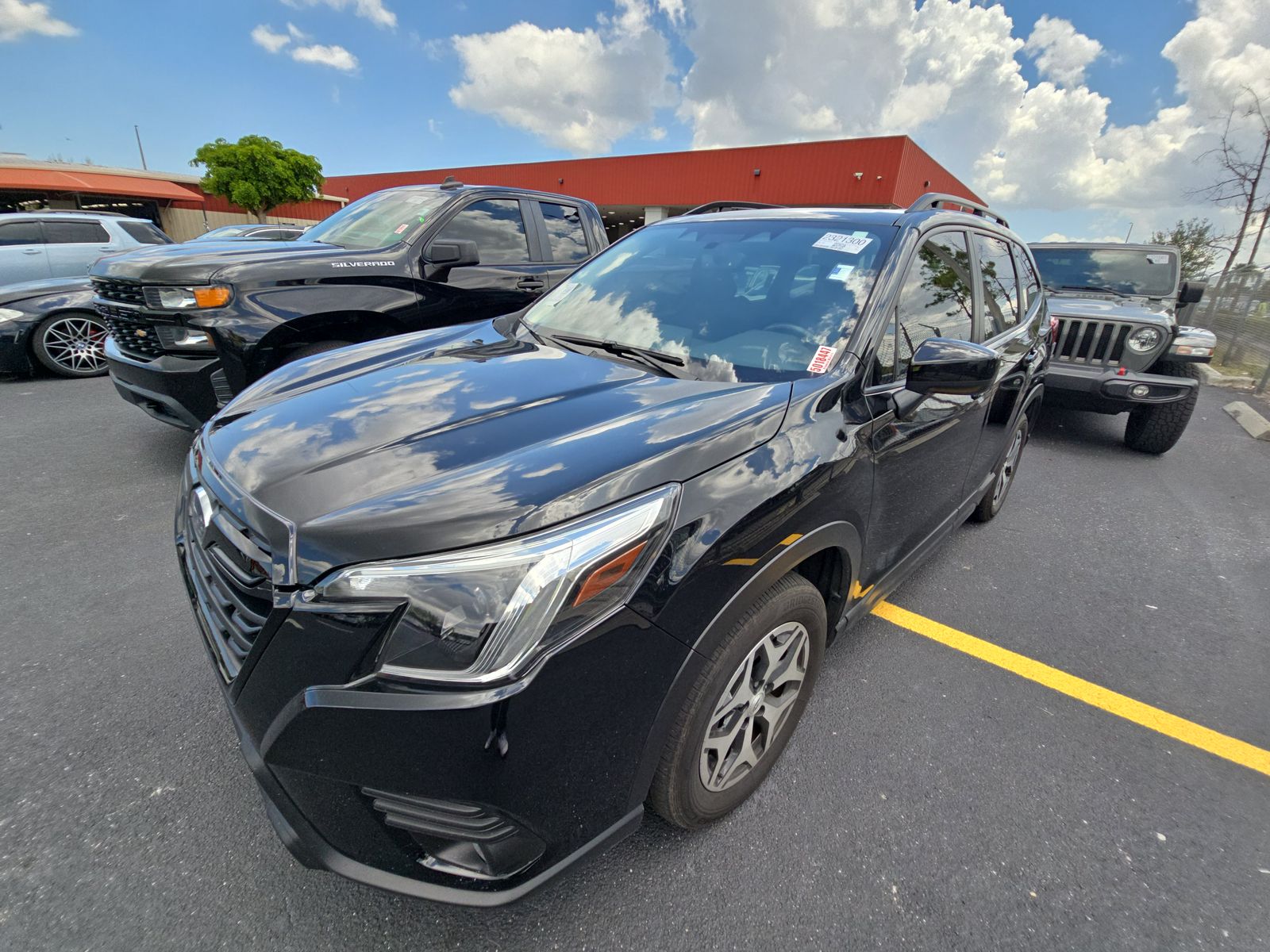 2023 Subaru Forester Premium AWD