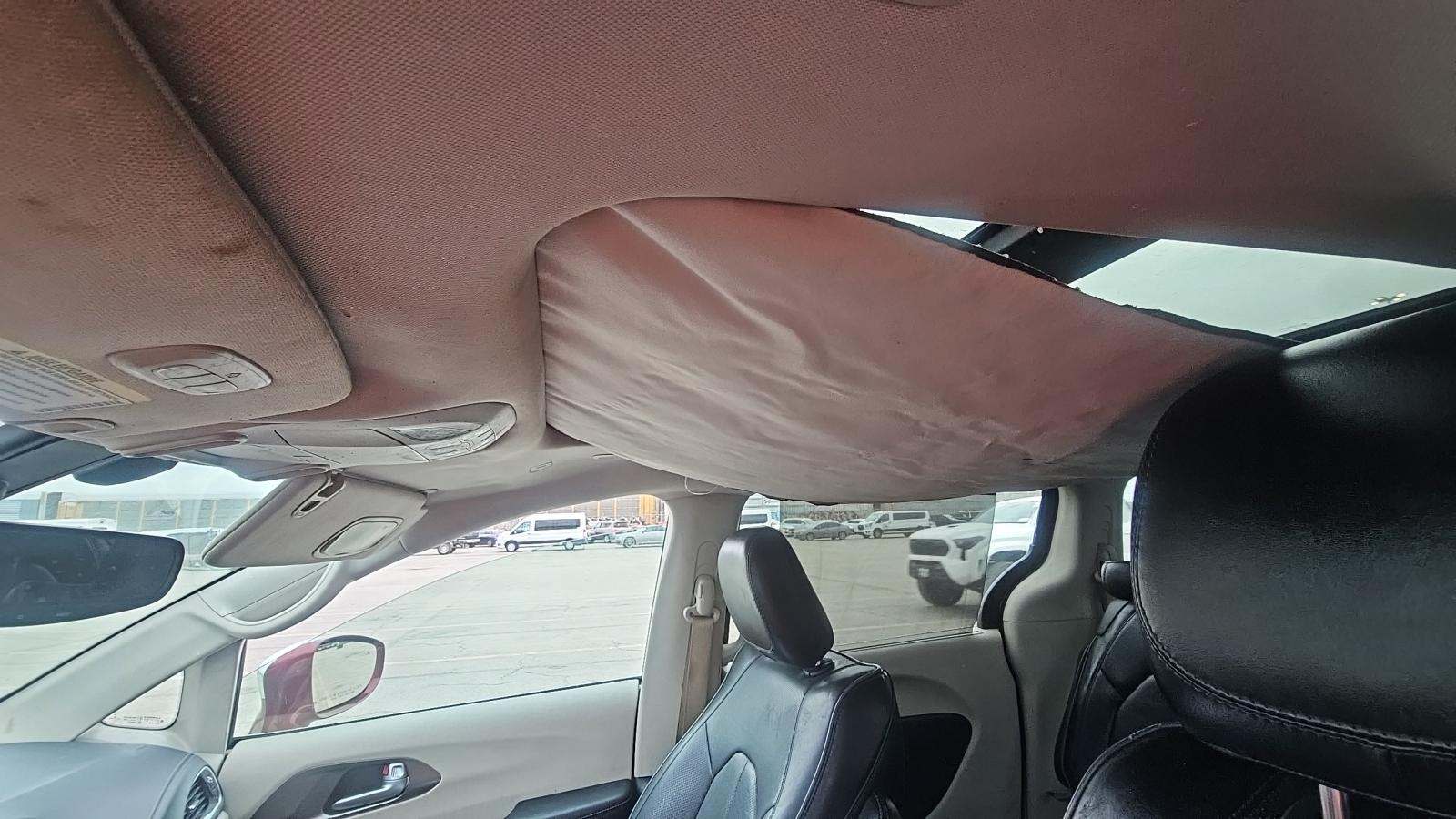 2018 Chrysler Pacifica Limited FWD