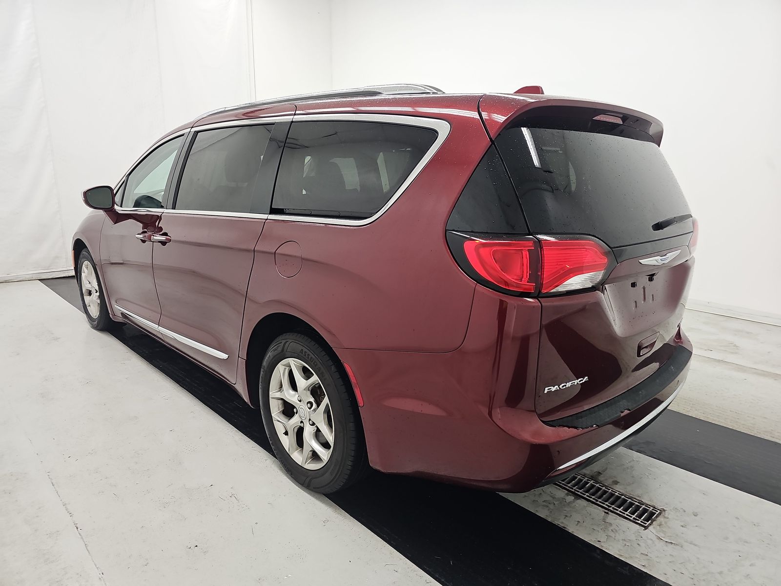 2018 Chrysler Pacifica Limited FWD