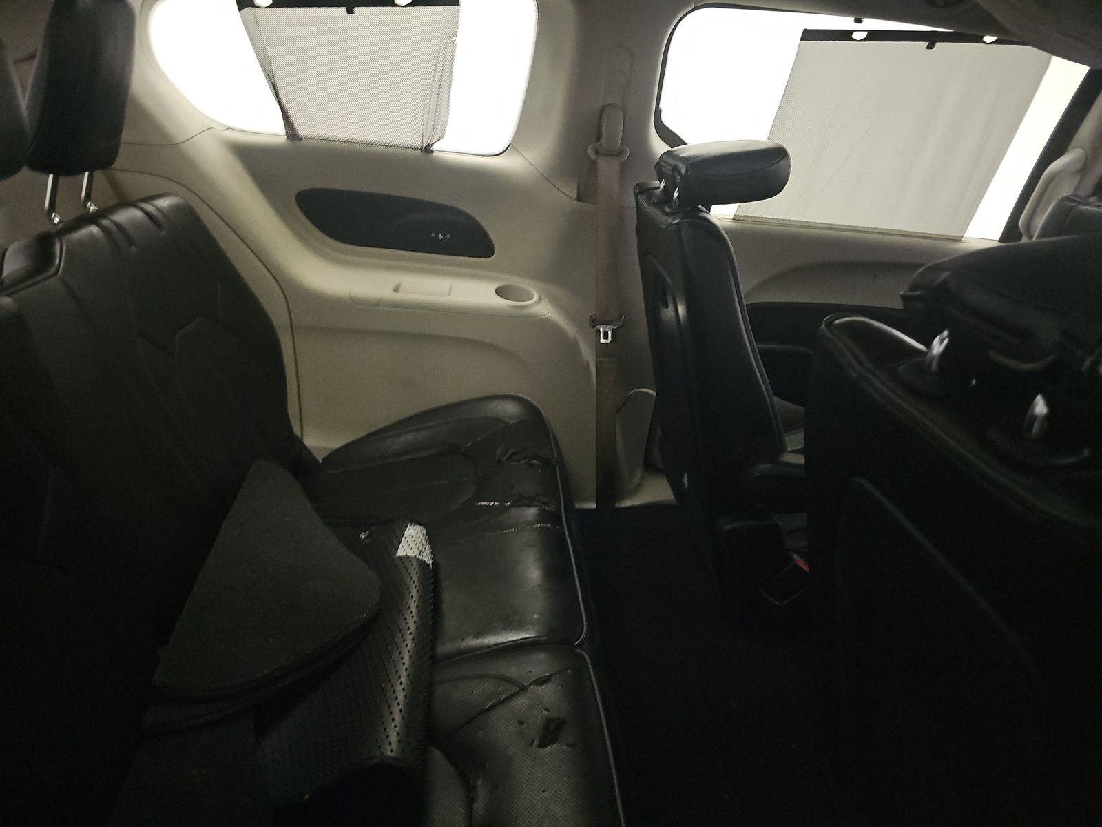 2018 Chrysler Pacifica Limited FWD