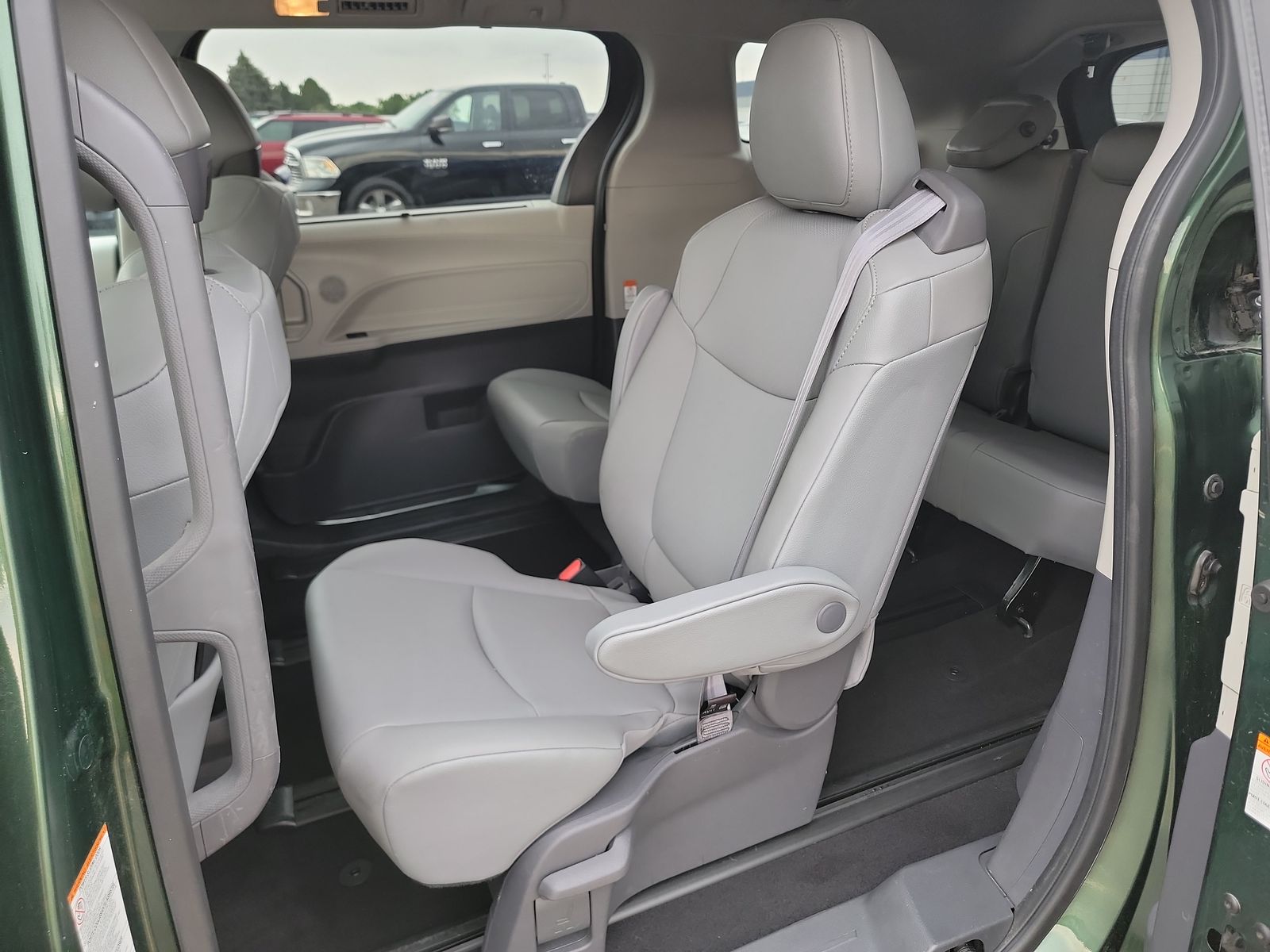 2021 Toyota Sienna XLE AWD