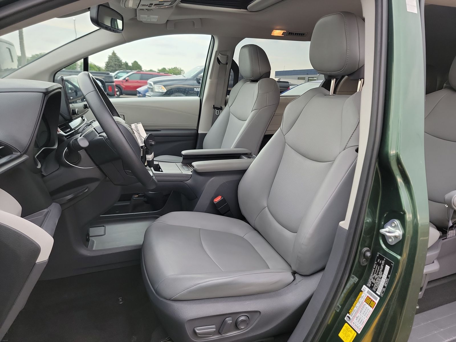 2021 Toyota Sienna XLE AWD