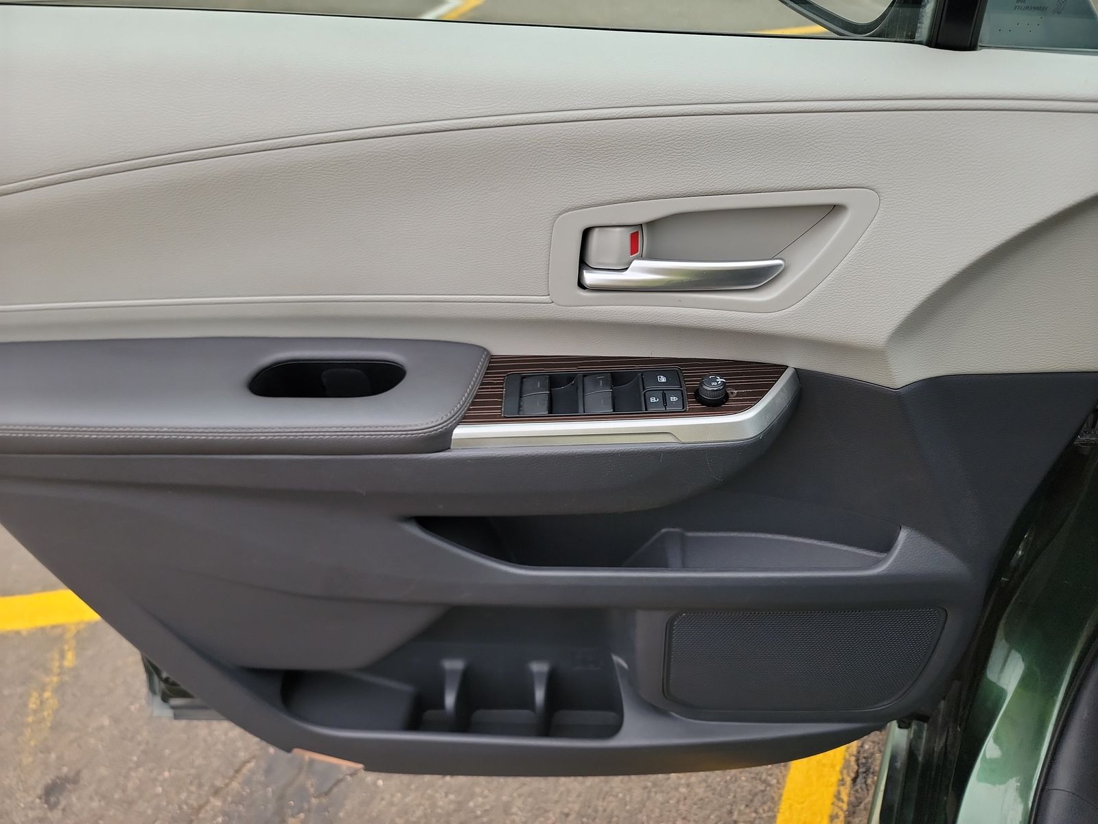 2021 Toyota Sienna XLE AWD