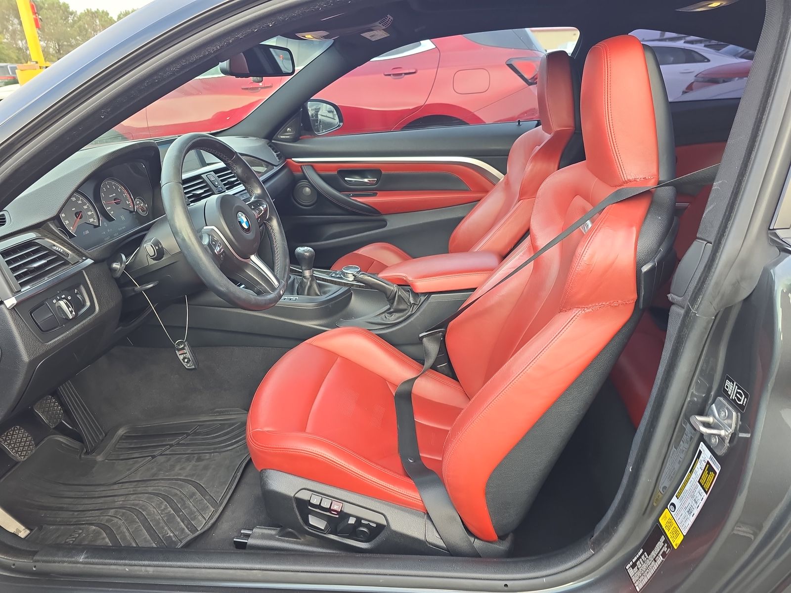 2015 BMW M4 Base RWD