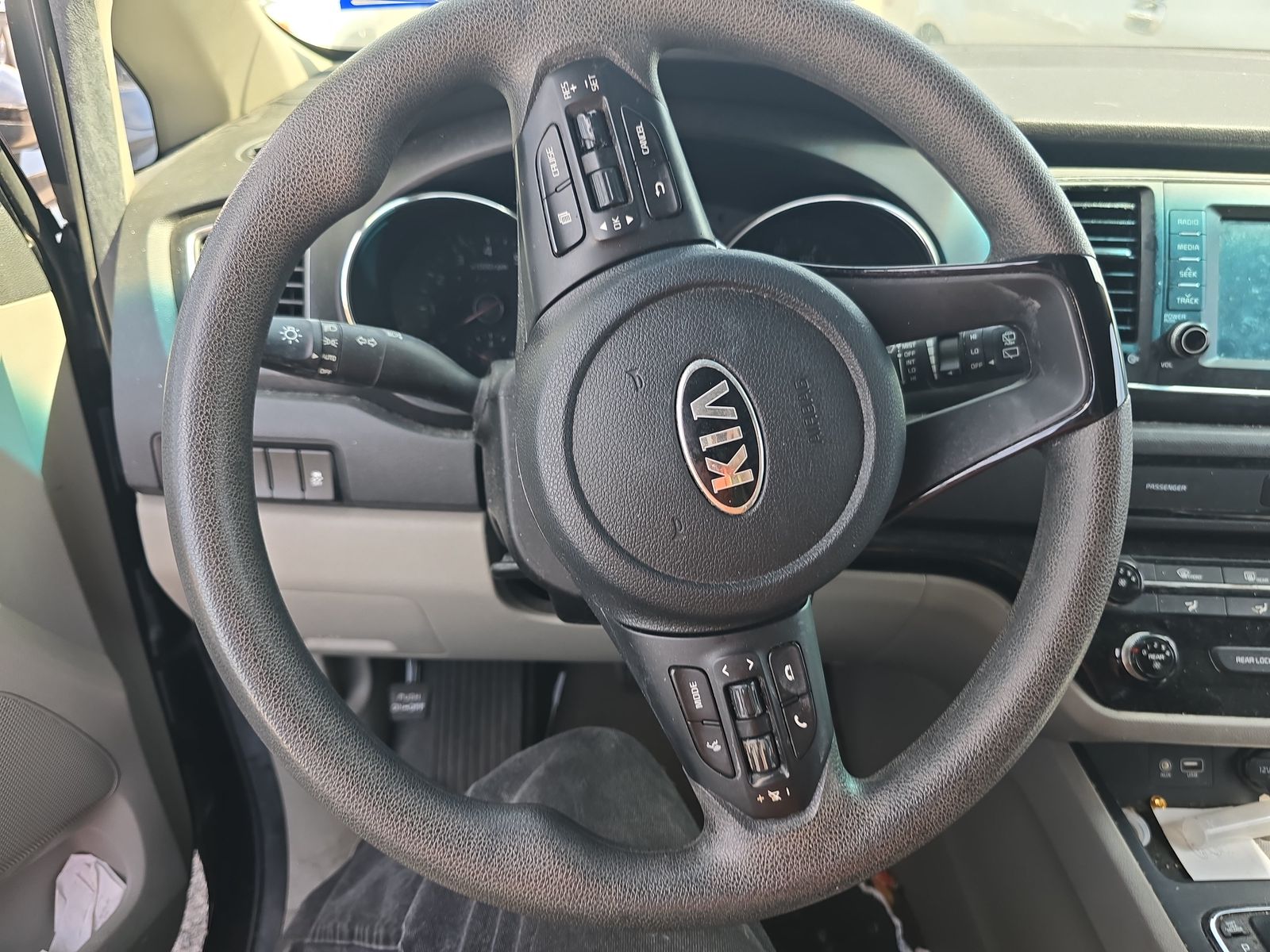 2021 Kia Sedona LX FWD