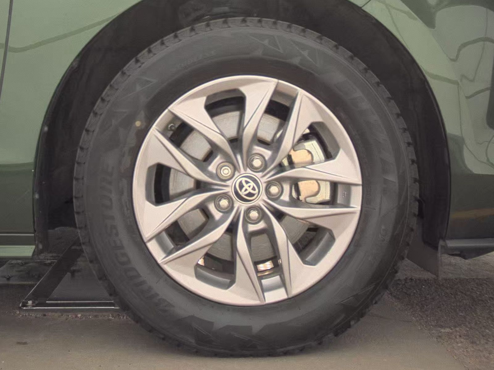 2021 Toyota Sienna XLE AWD