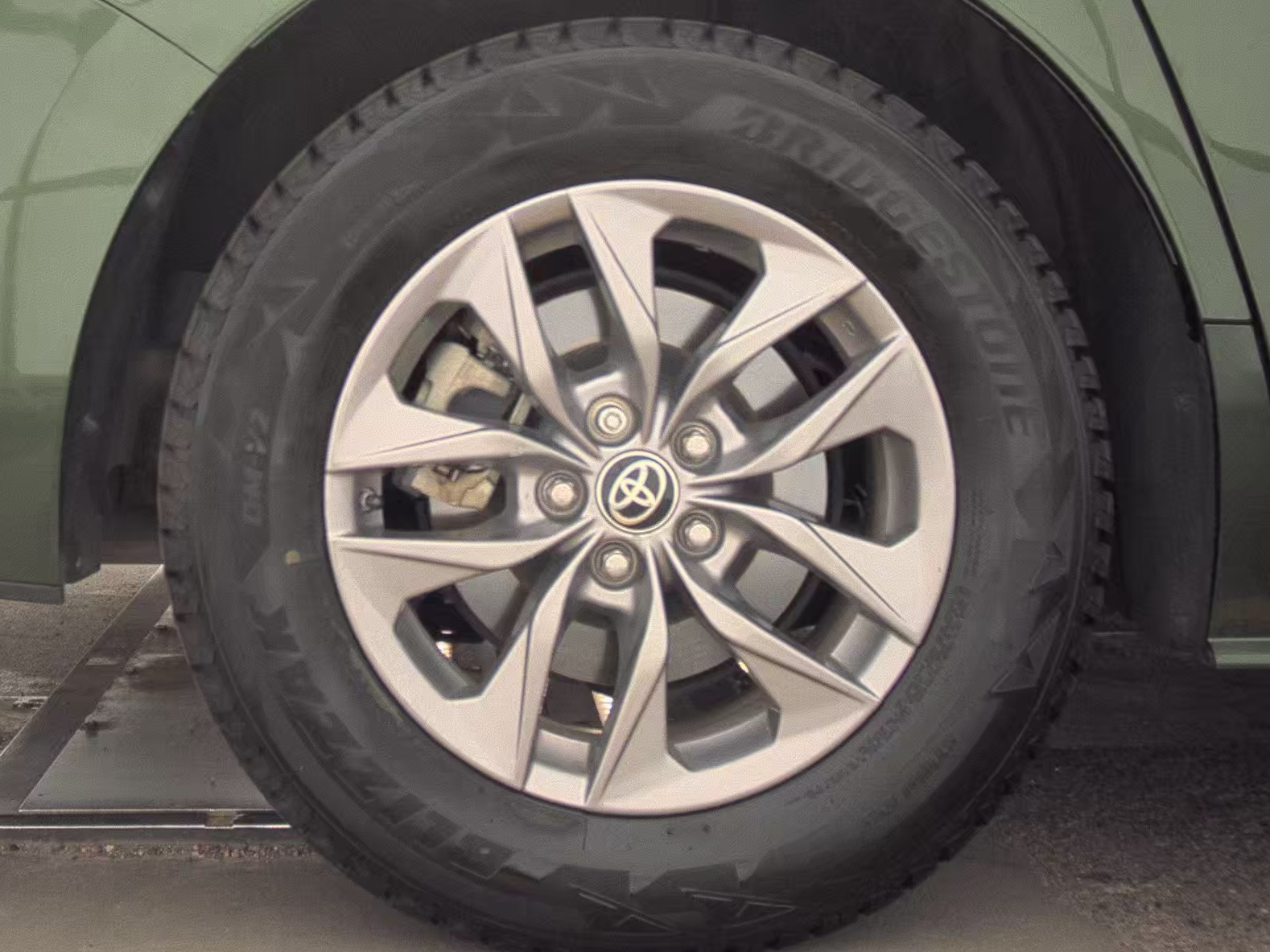 2021 Toyota Sienna XLE AWD