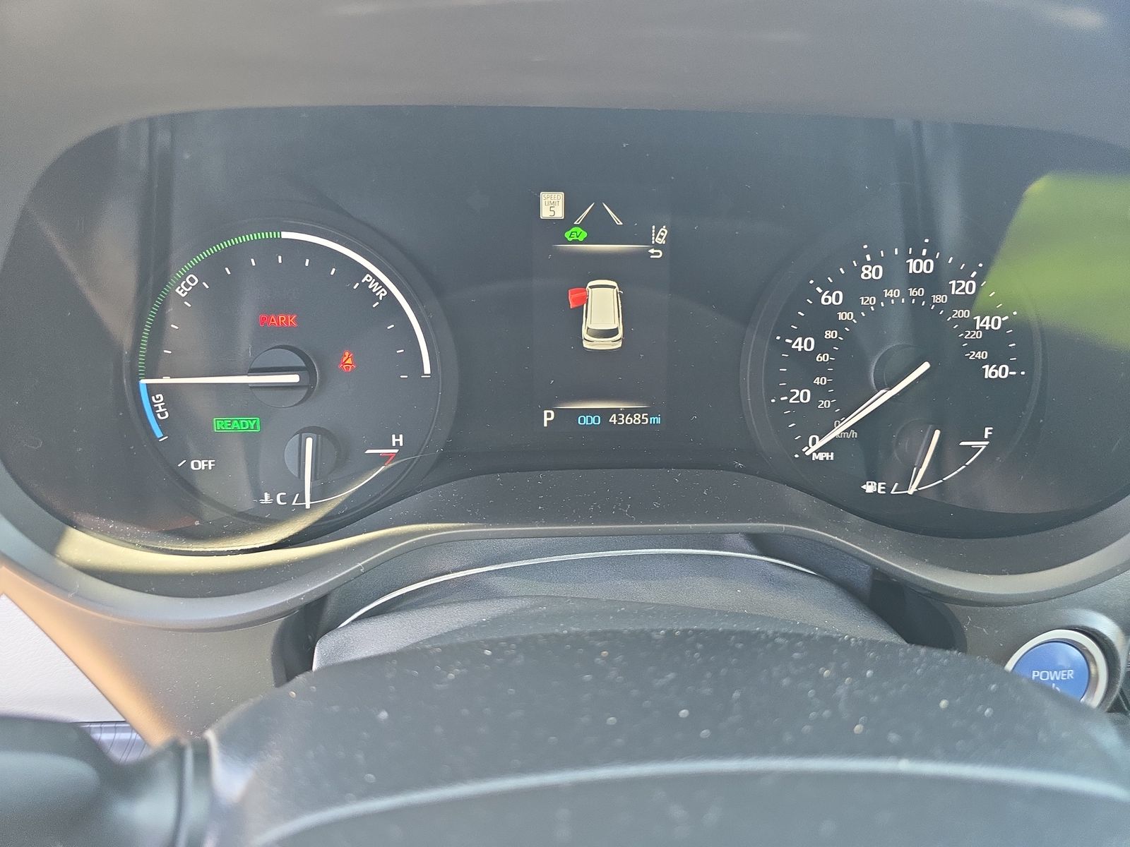 2022 Toyota Sienna XLE FWD
