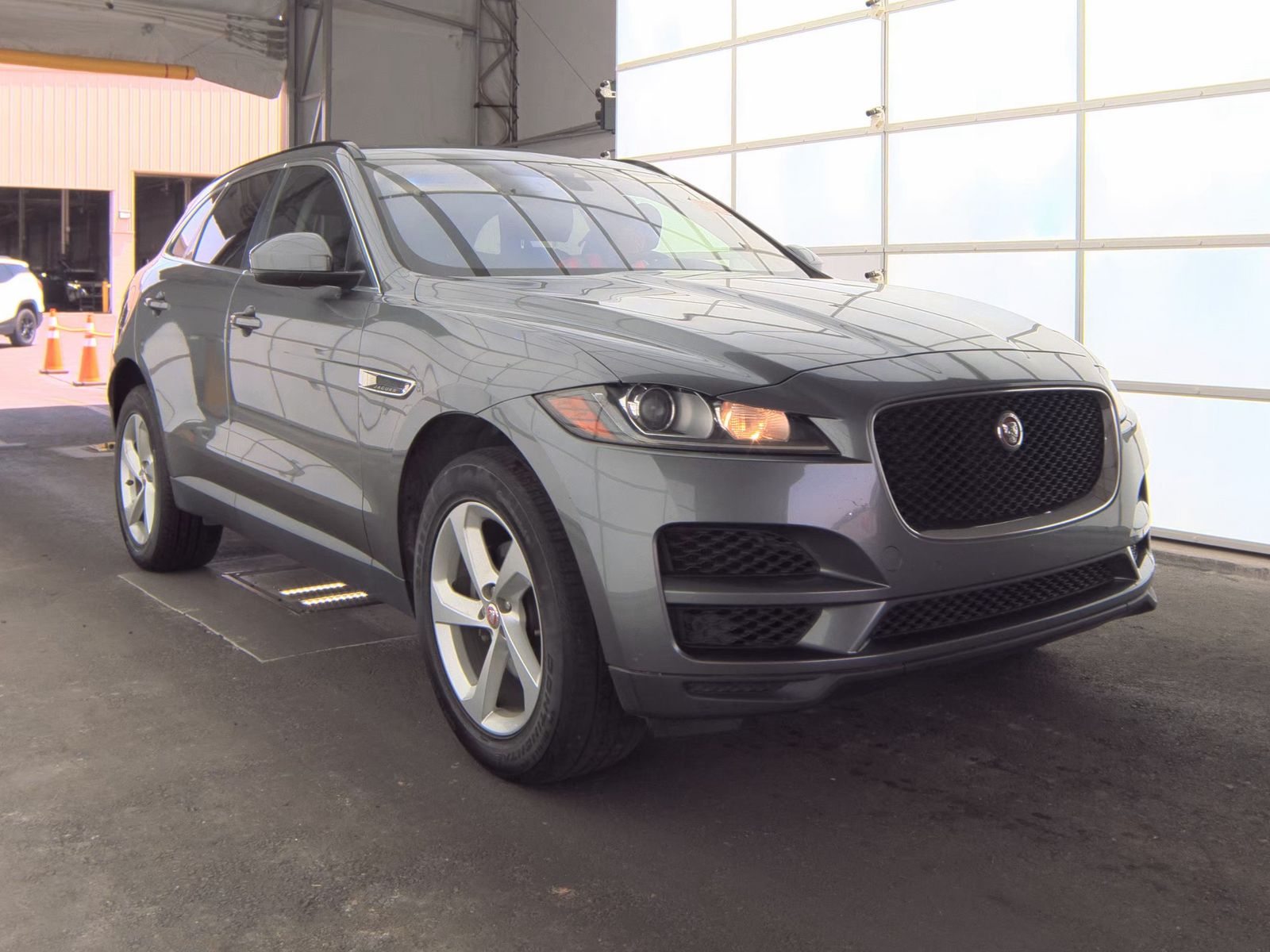 2019 Jaguar F-PACE 25t Premium AWD