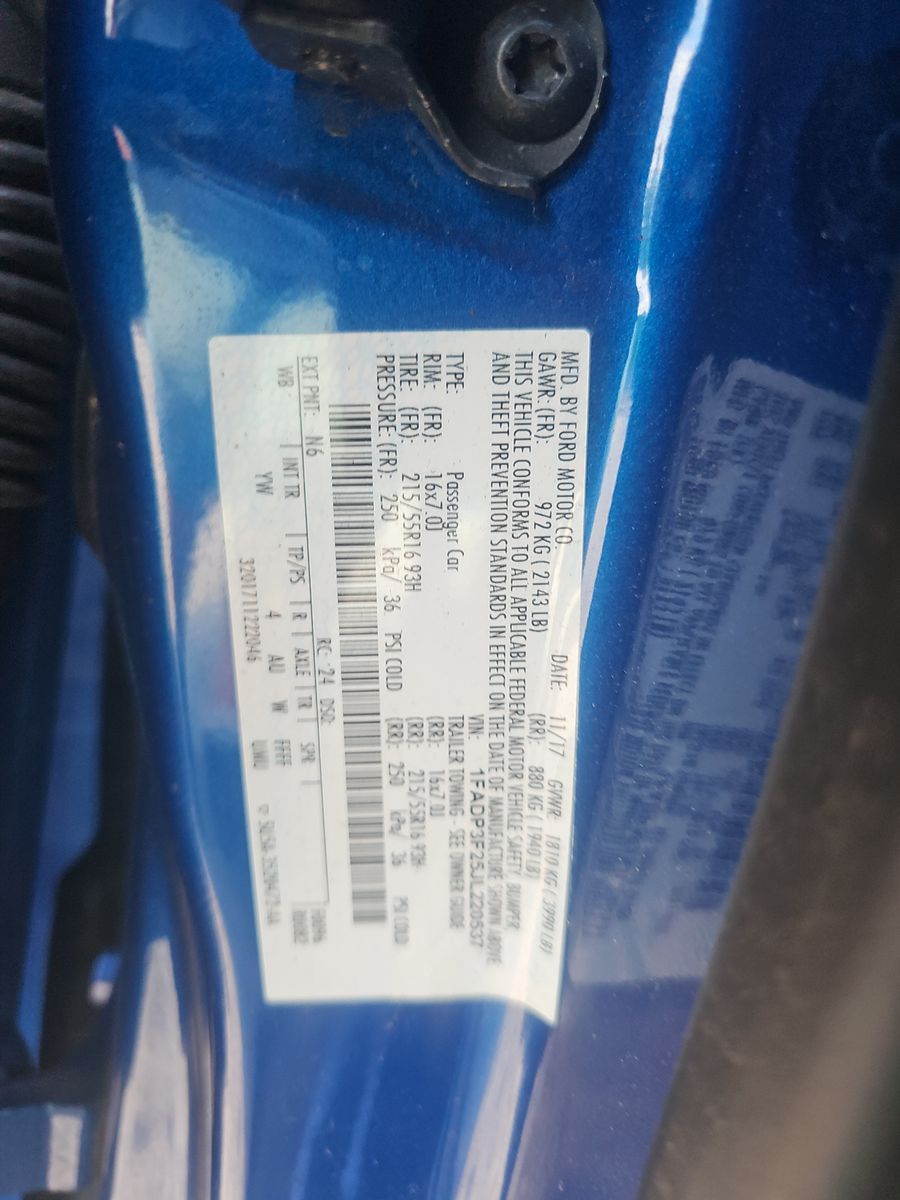 2018 Ford Focus SE FWD