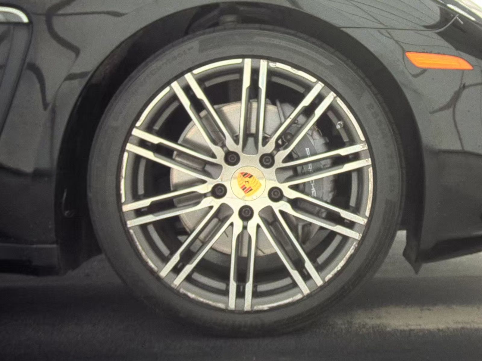2016 Porsche Panamera 4 Edition AWD