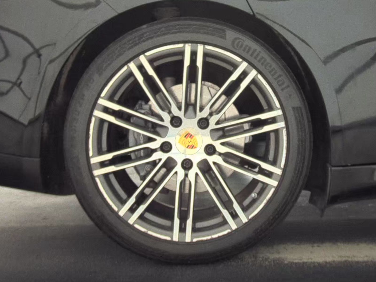 2016 Porsche Panamera 4 Edition AWD