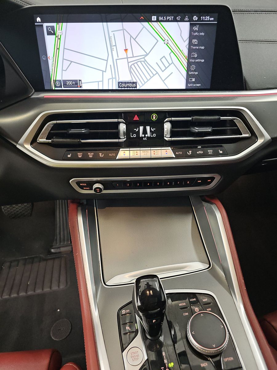 2022 BMW X6 xDrive40i AWD