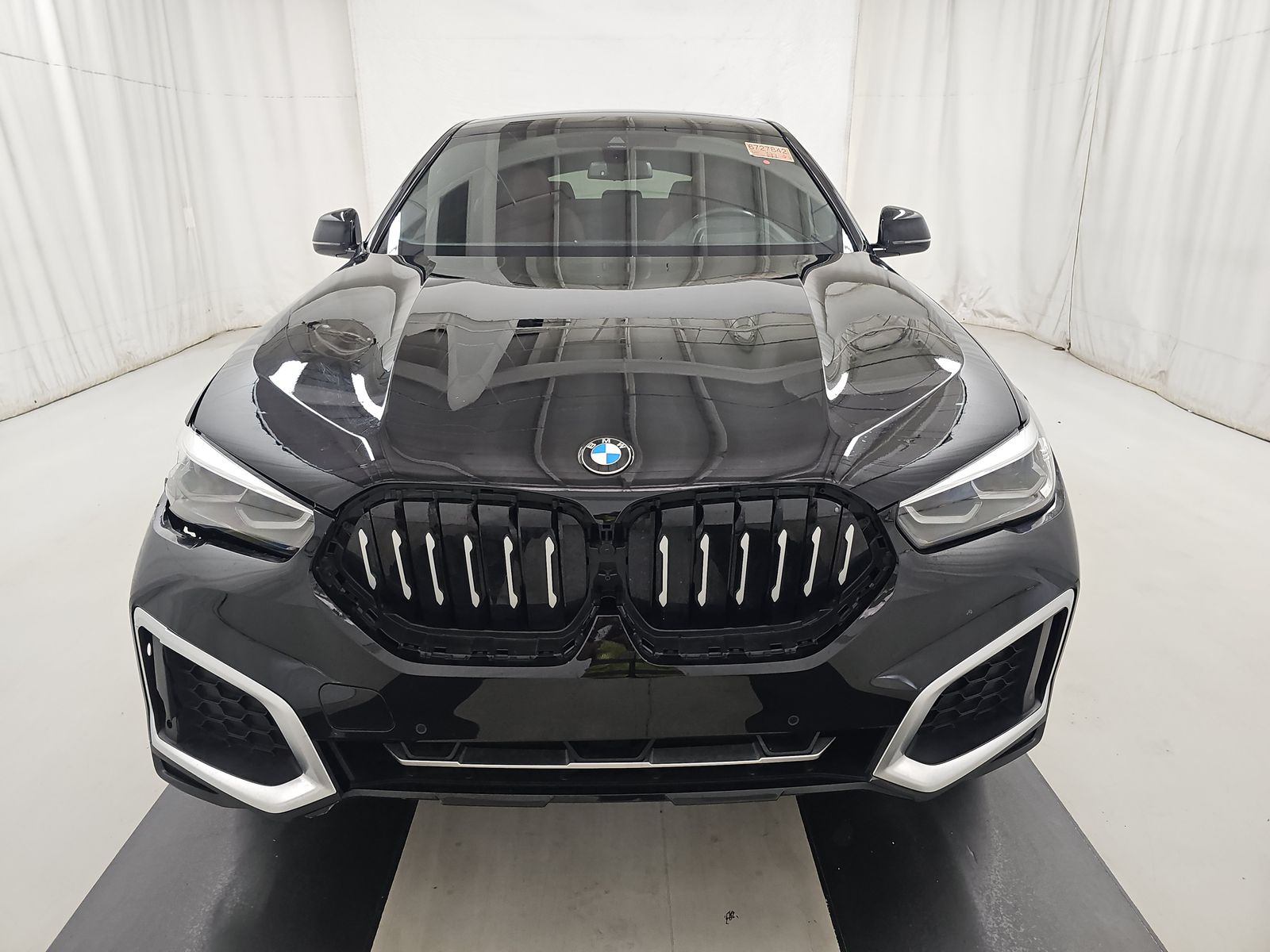 2022 BMW X6 xDrive40i AWD