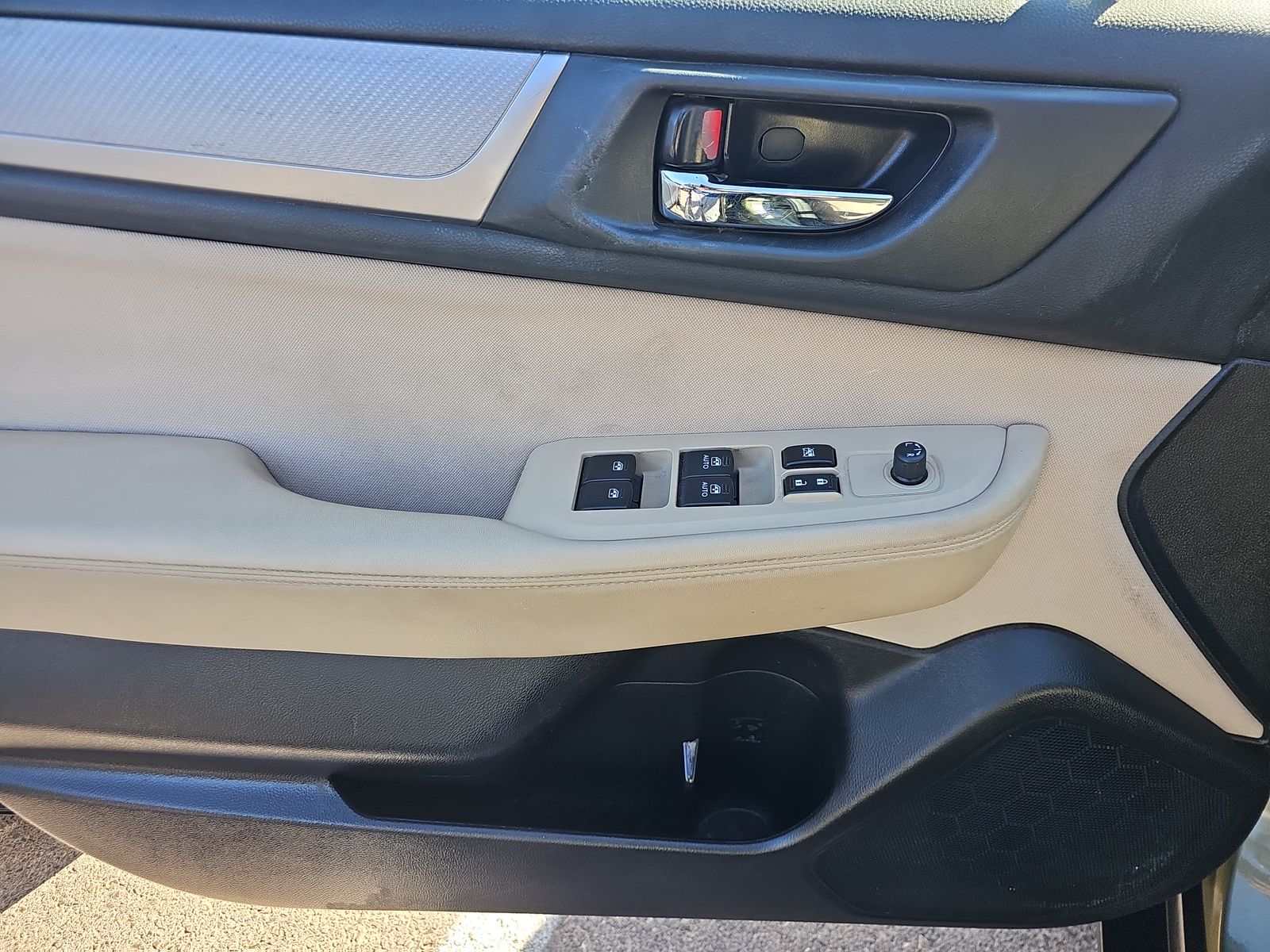 2016 Subaru Outback 2.5i Premium AWD