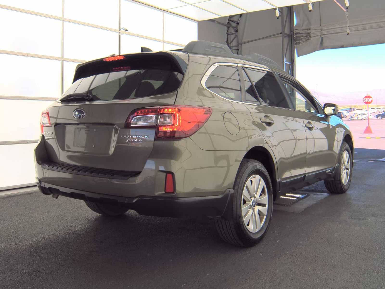 2016 Subaru Outback 2.5i Premium AWD