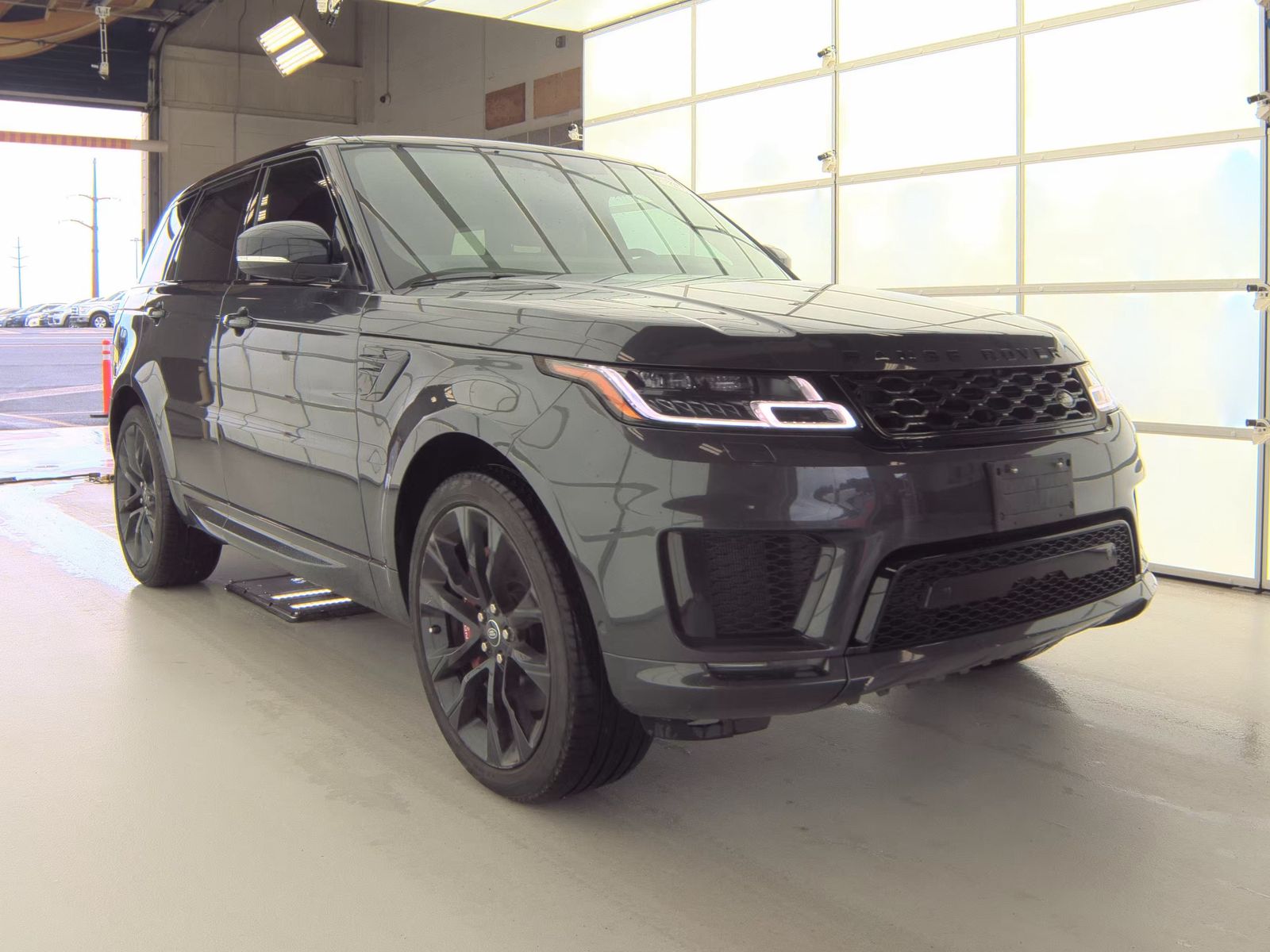 2022 Land Rover Range Rover Sport HST AWD