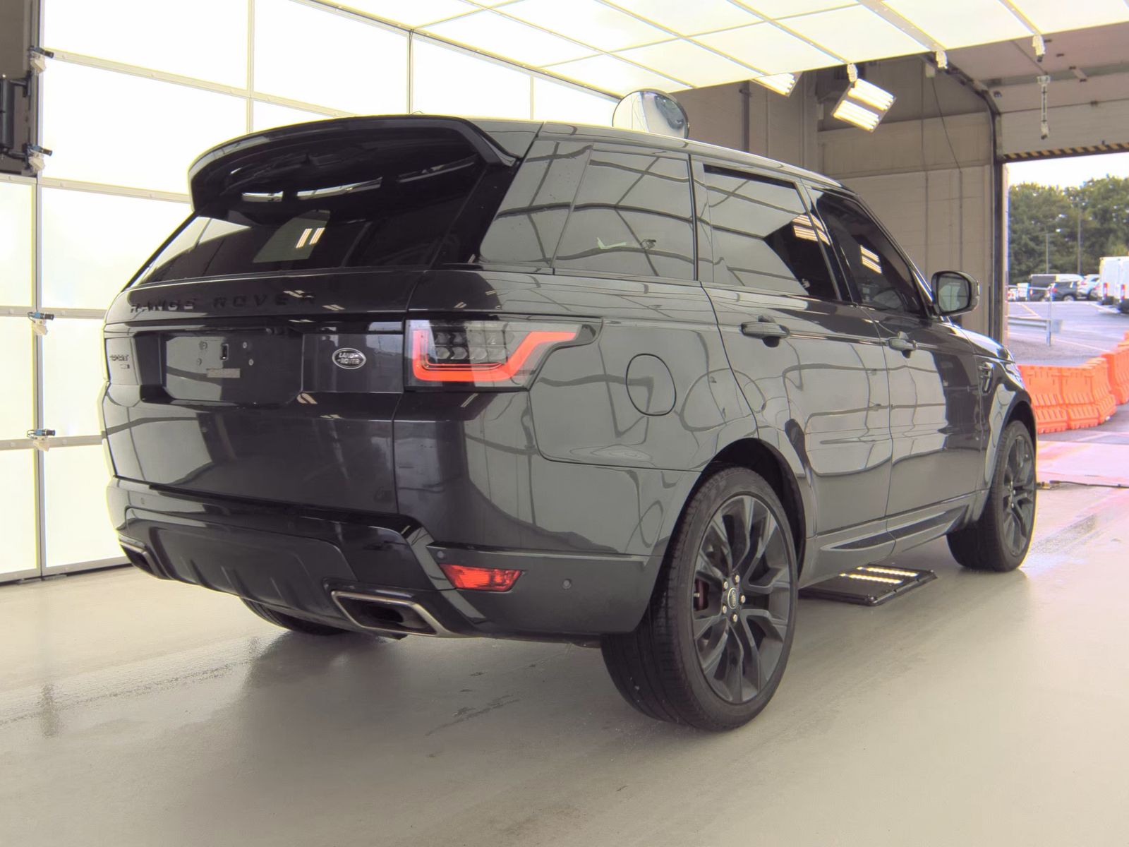 2022 Land Rover Range Rover Sport HST AWD