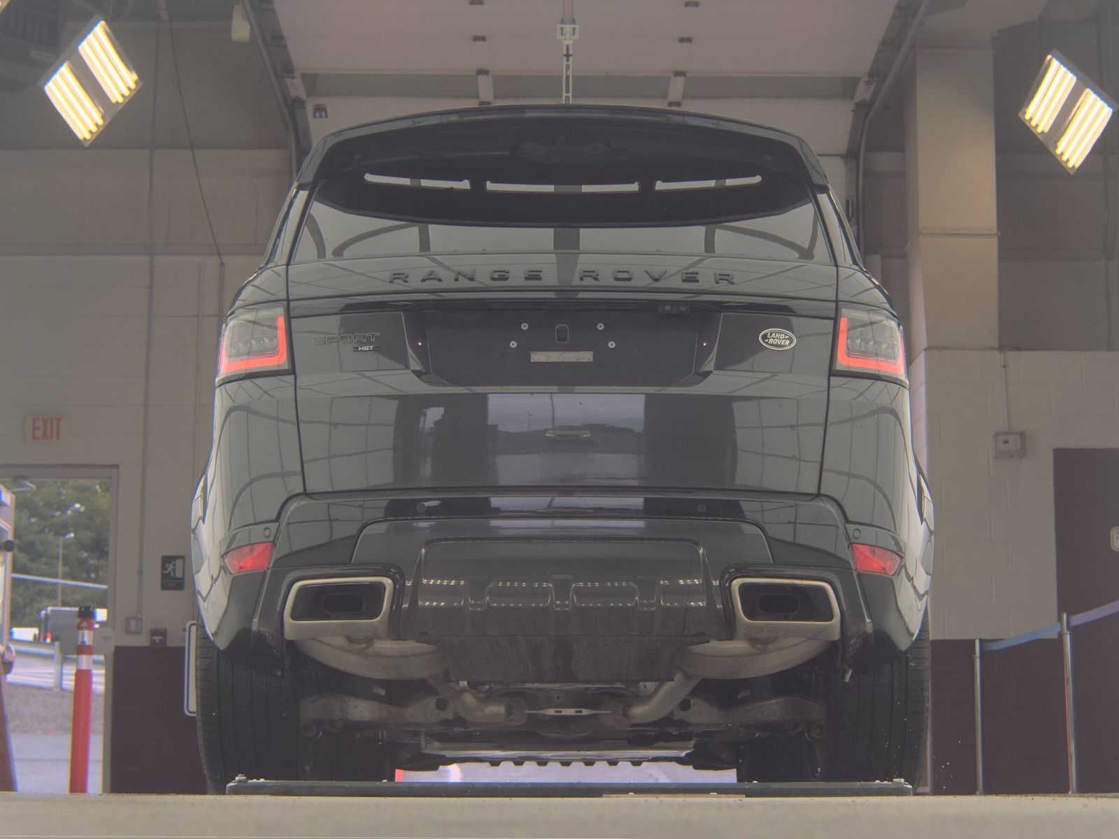 2022 Land Rover Range Rover Sport HST AWD