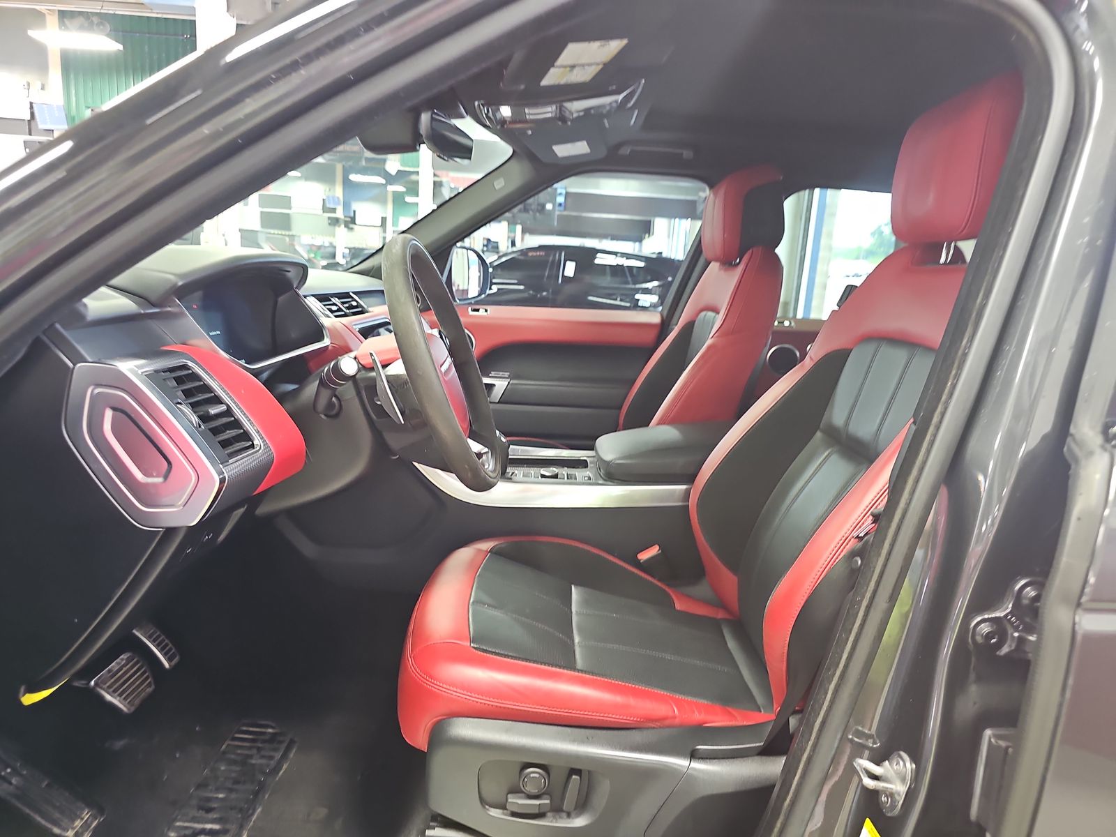 2022 Land Rover Range Rover Sport HST AWD