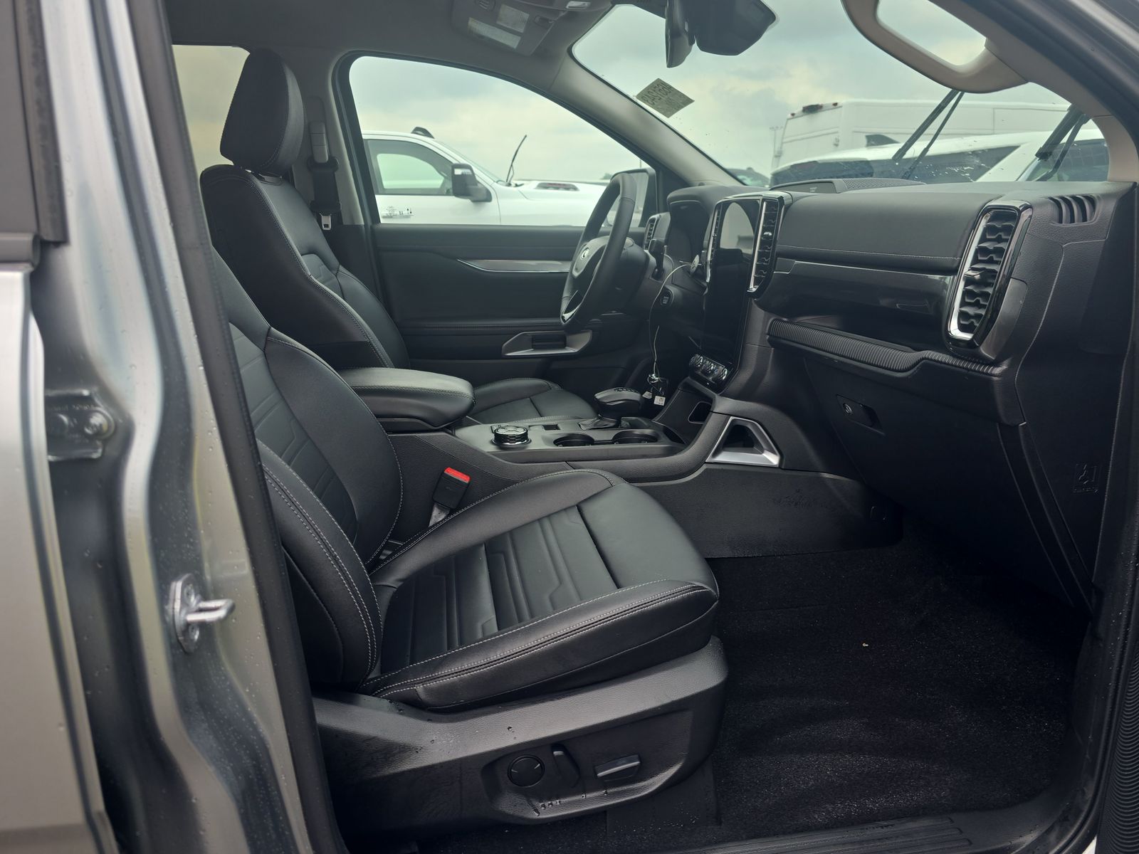 2024 Ford Ranger LARIAT AWD