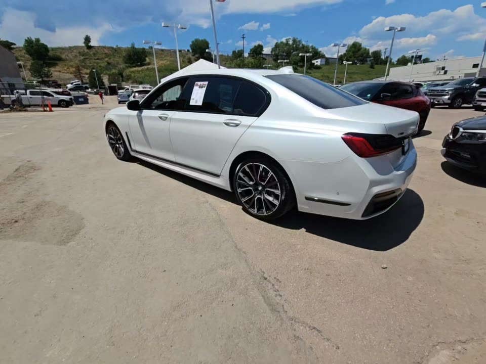 2022 BMW 7 Series 750i xDrive AWD