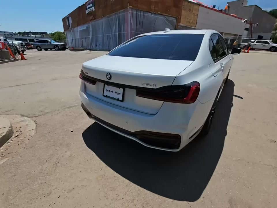 2022 BMW 7 Series 750i xDrive AWD