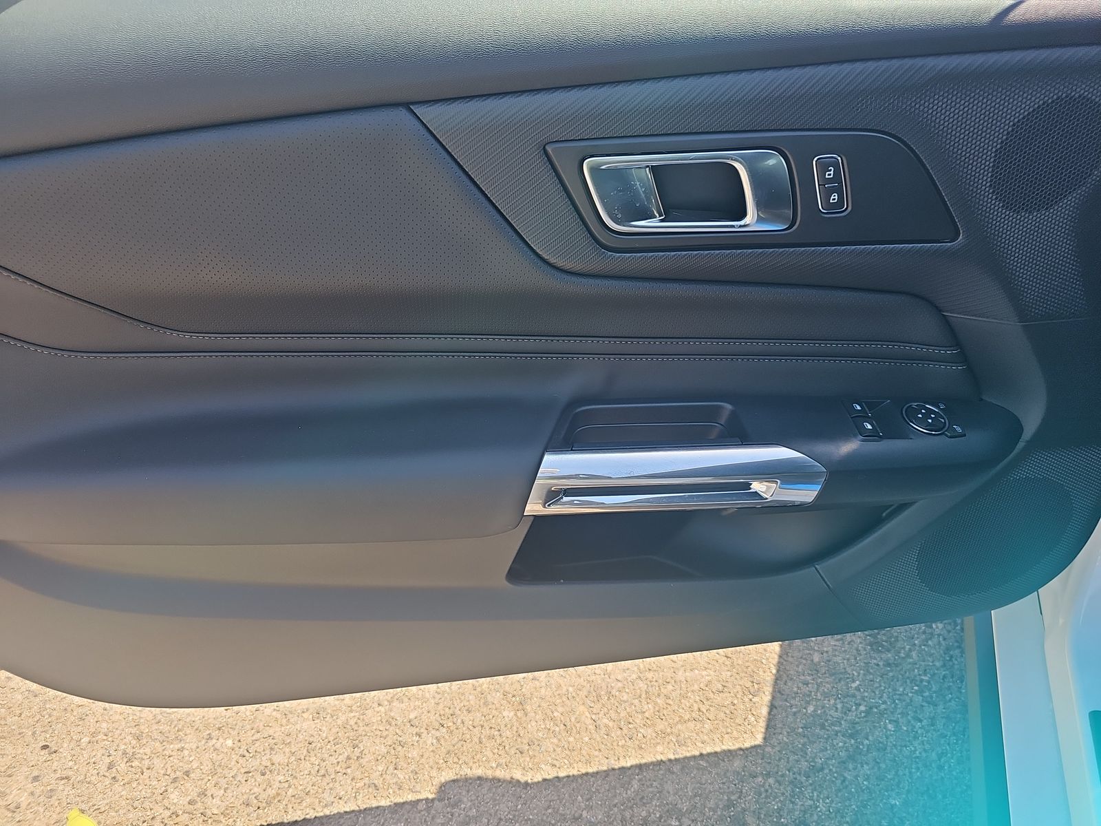 2025 Ford Mustang EcoBoost Premium RWD