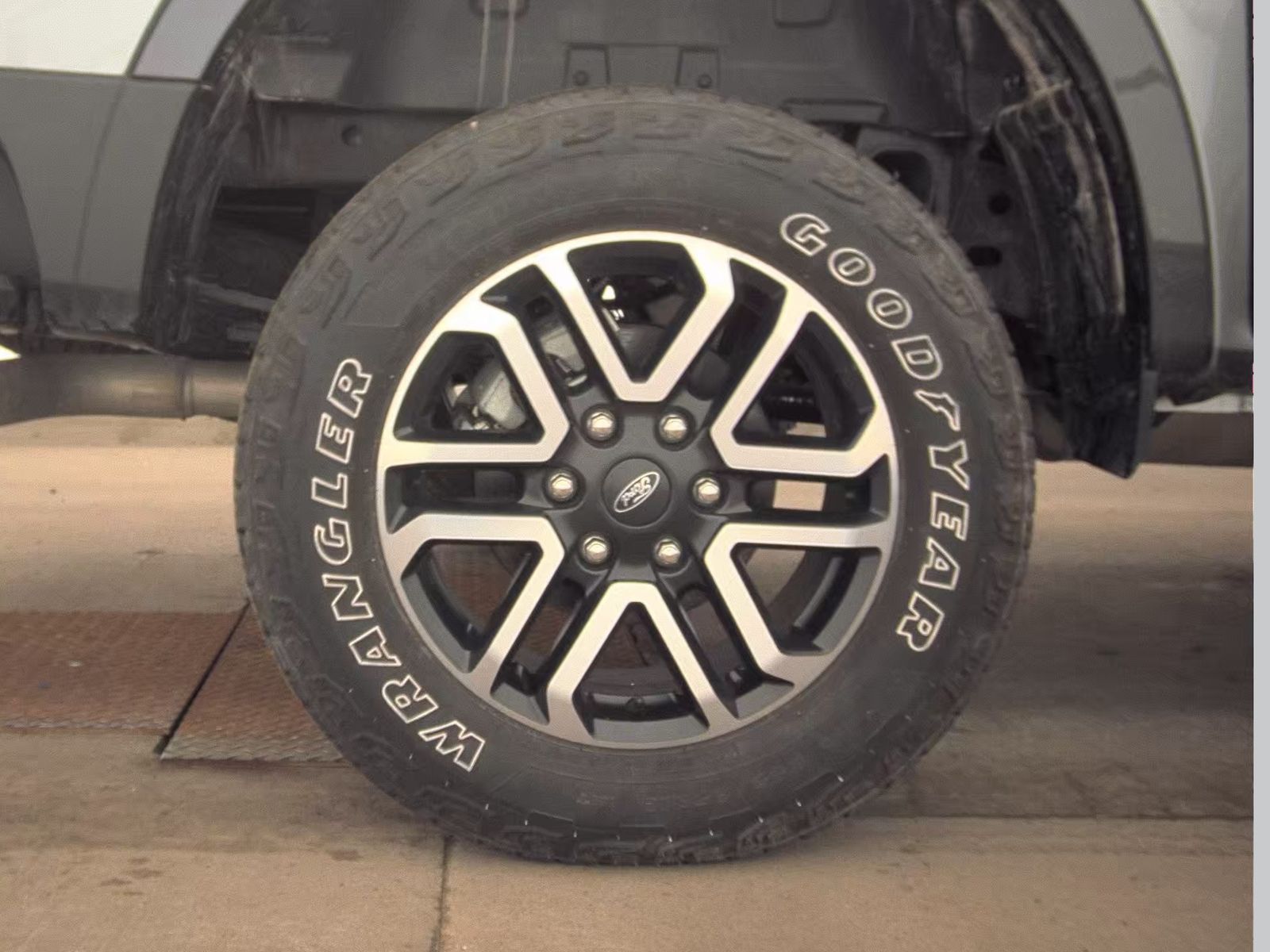 2024 Ford Ranger LARIAT AWD