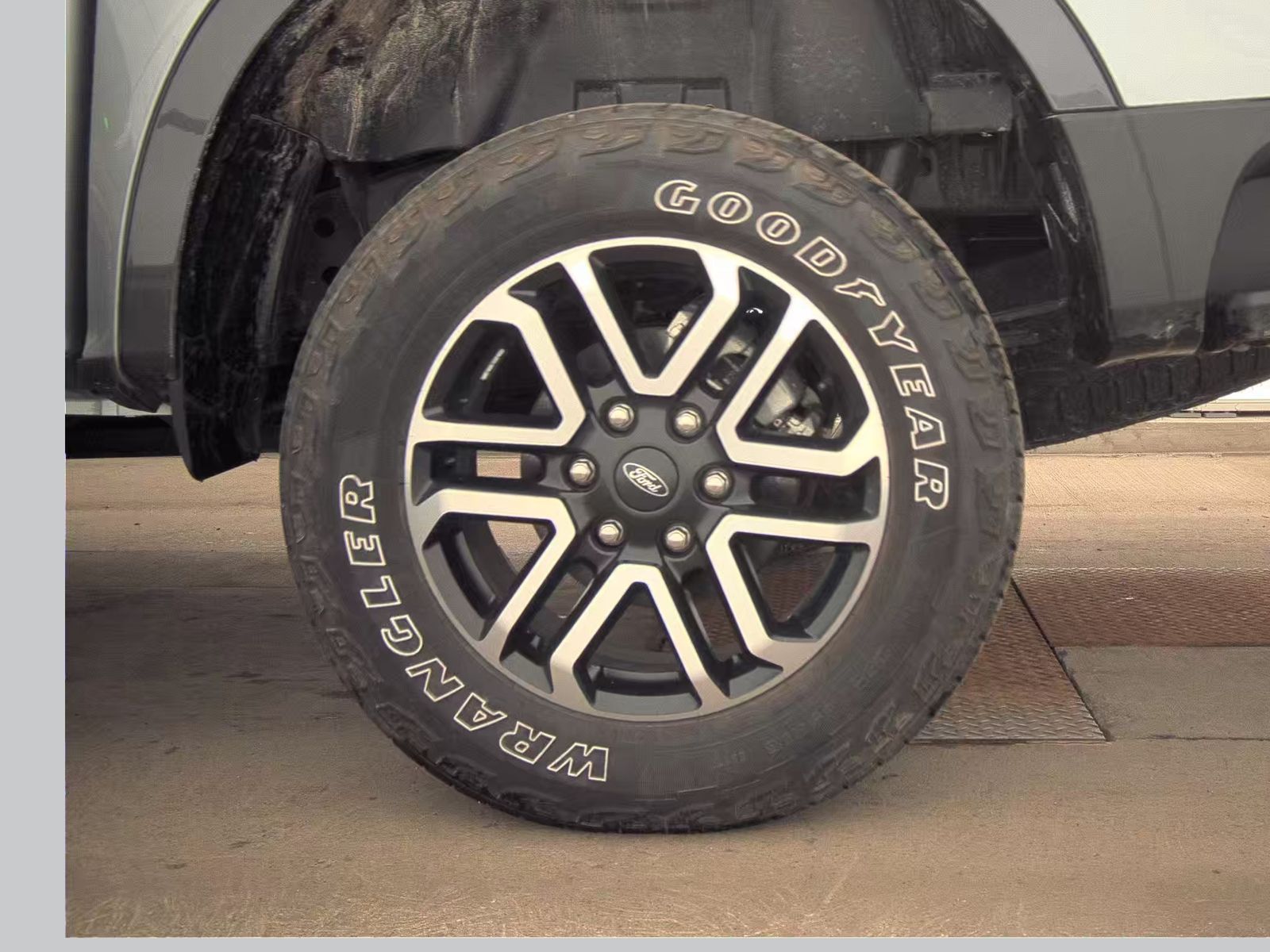 2024 Ford Ranger LARIAT AWD